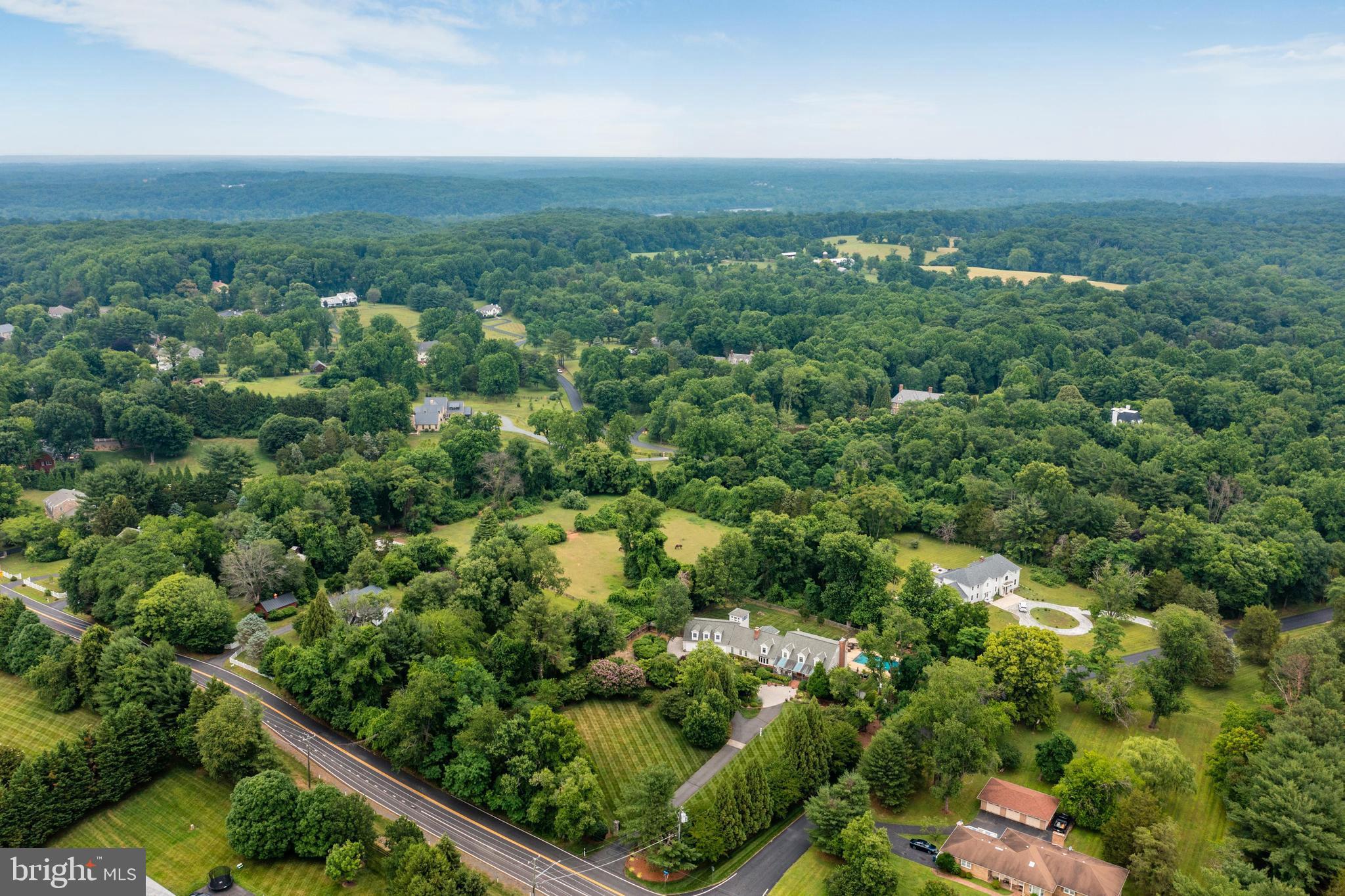 SENECA FARMS - Residential