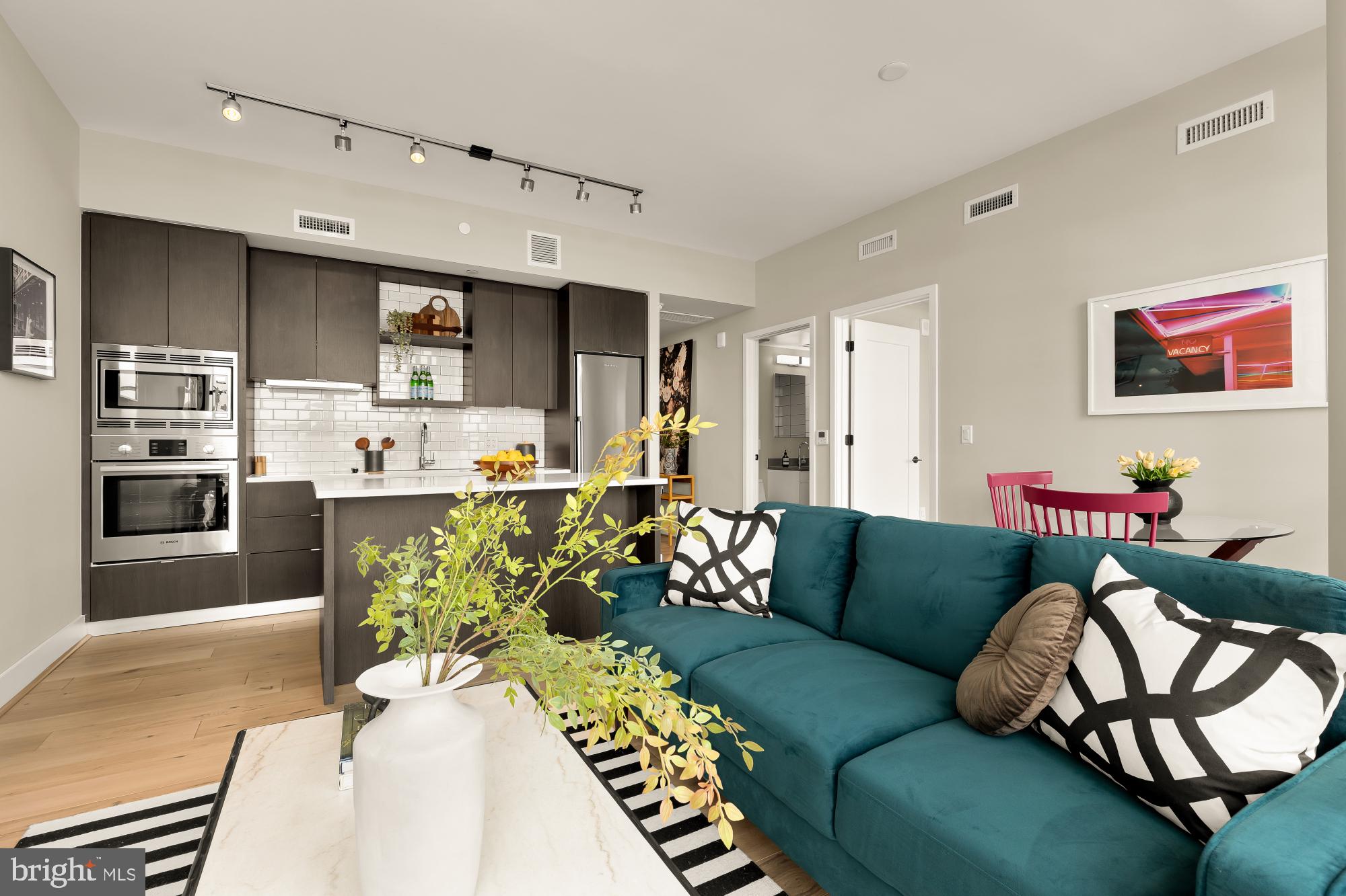 1300 4TH STREET SE 1014