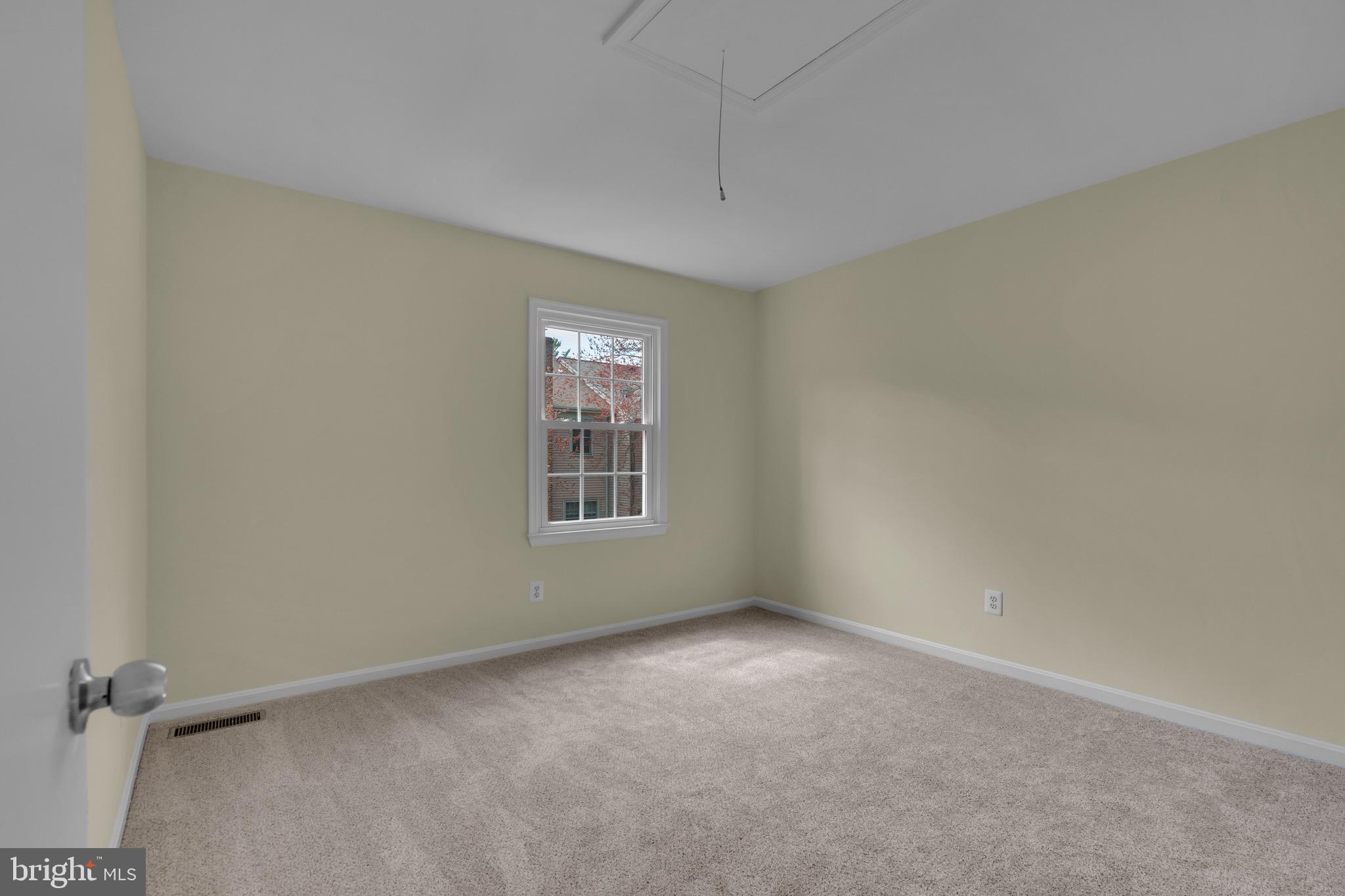 COUNTRY CREEK - Residential