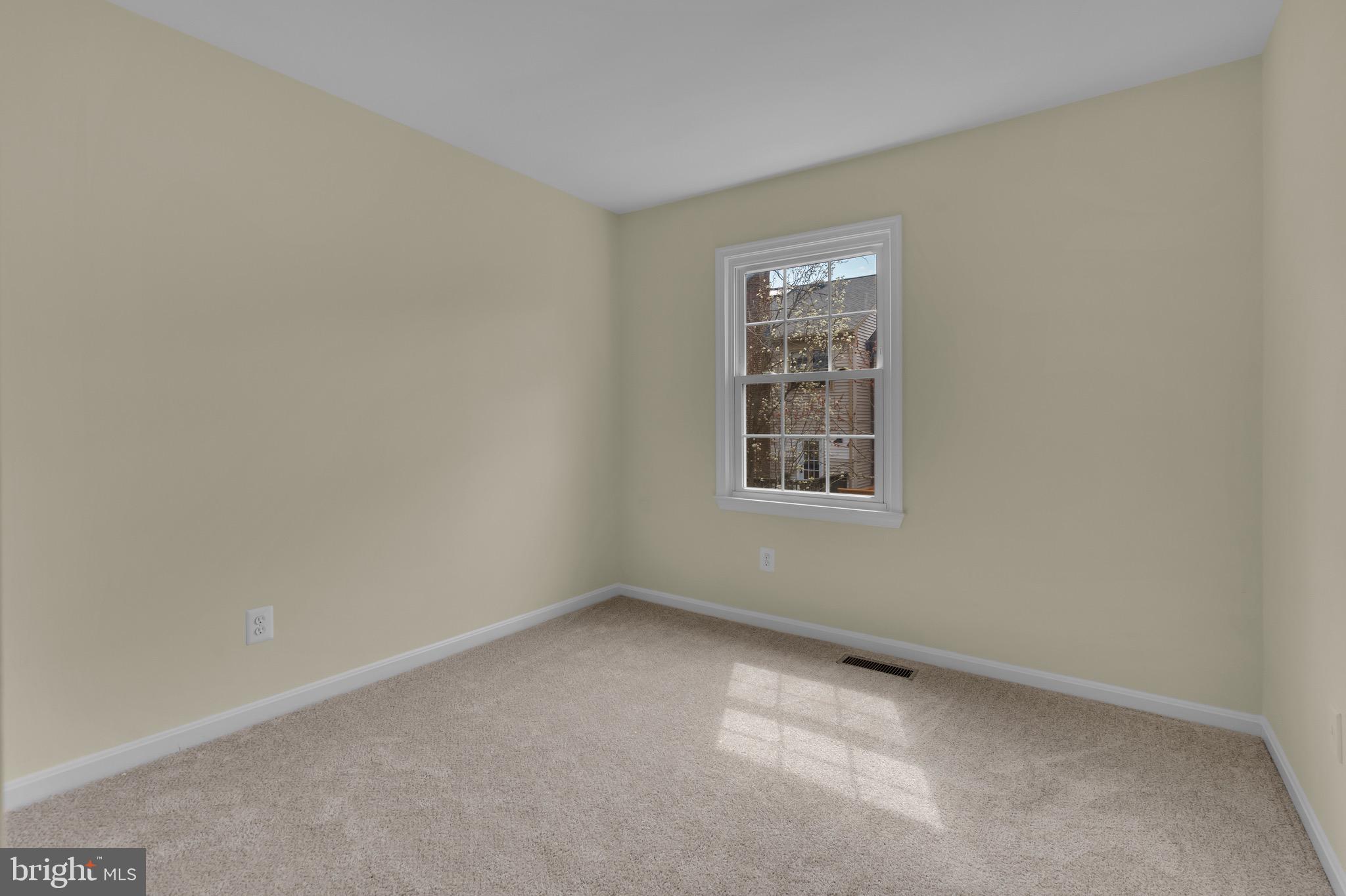 COUNTRY CREEK - Residential