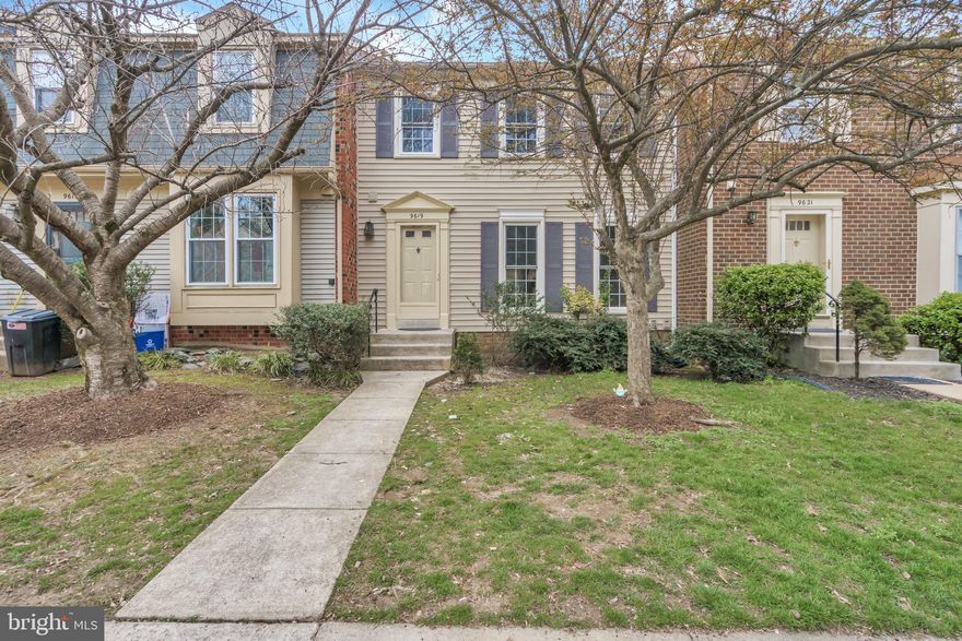 This desirable Vienna neighborhood is what commuter dreams are made of:  0.6 miles to Vienna Metro, 2 minutes to the bus stop, 30 minutes to 2 major airports, less than 30 minutes to the Pentagon and Washington, DC, 9 minutes to the mosaic district.

Townhouse has 3 spacious bedrooms, 2 full bathrooms, and 2 half bathrooms, located in the sought-after Country Creek Community in Vienna. 2,000+ square feet of comfortable living space and lots of natural light! 

RECENT UPGRADES: Carpet fully replaced, fully repainted house, bathroom cabinets new, all lights replaced, ***ALL APPLIANCES ARE NEW**, all door and windows repainted, basement bath floor replaced, faucets replaced, and front door repainted. The finished walk-out basement has a large rec room and storage space. 

The fully fenced patio is perfect for a quiet night in or hosting friends and family. 2 assigned parking spaces, and ample street parking. Tot lot within the community, adjacent to Nottoway Park, Oakton High School pyramid.

Check out 3D tour and schedule a tour today!