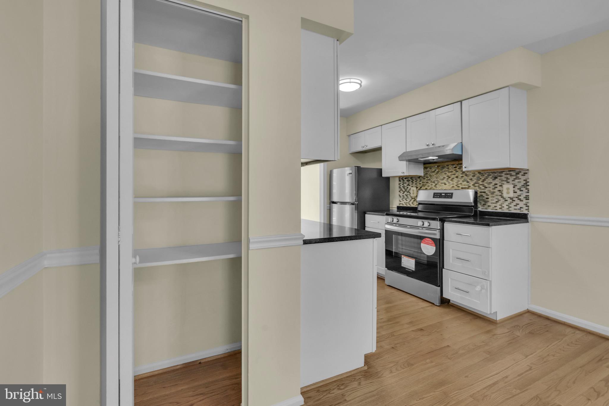 COUNTRY CREEK - Residential