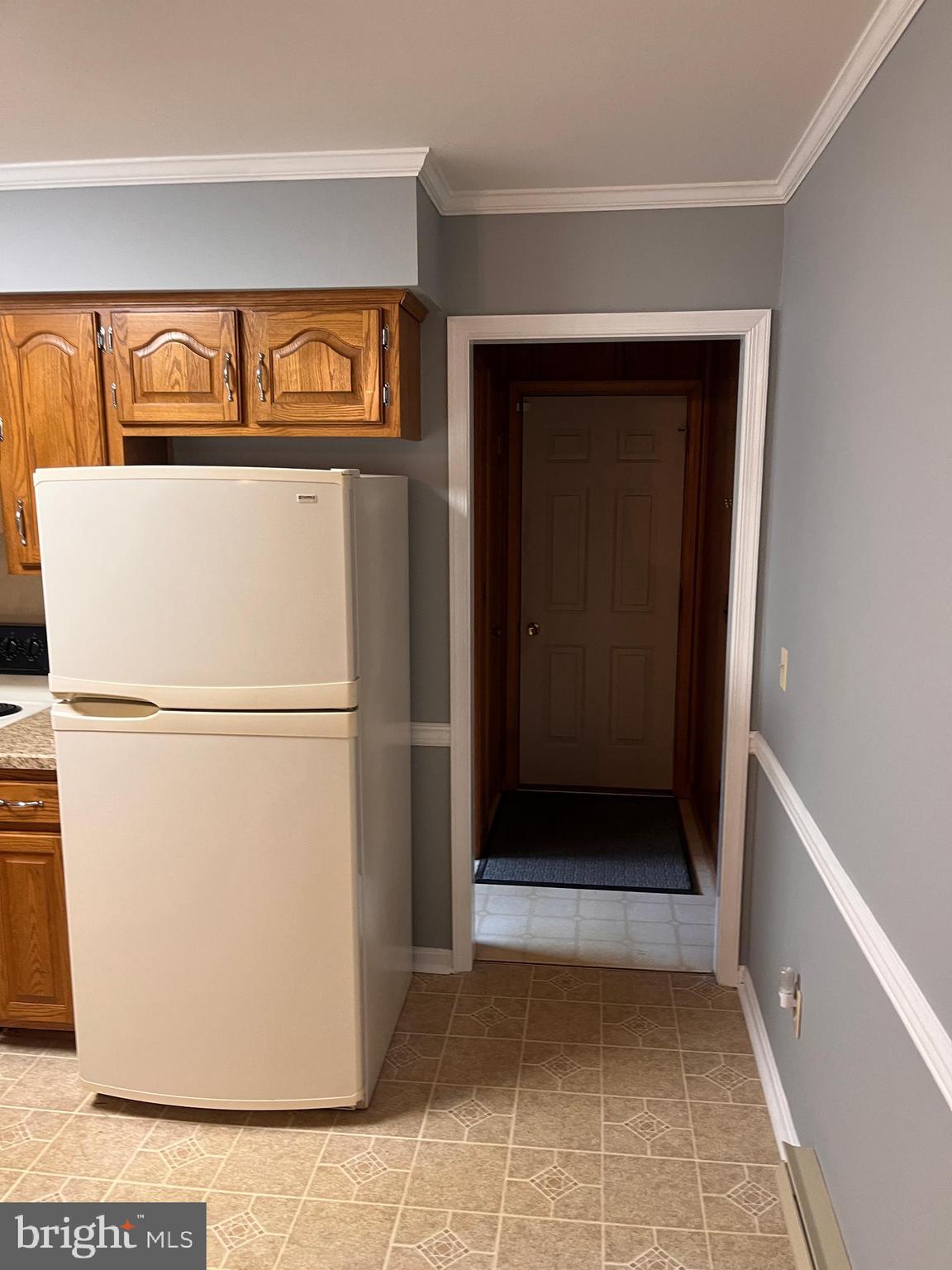 CHESAPEAKE ESTATES - Residential Lease