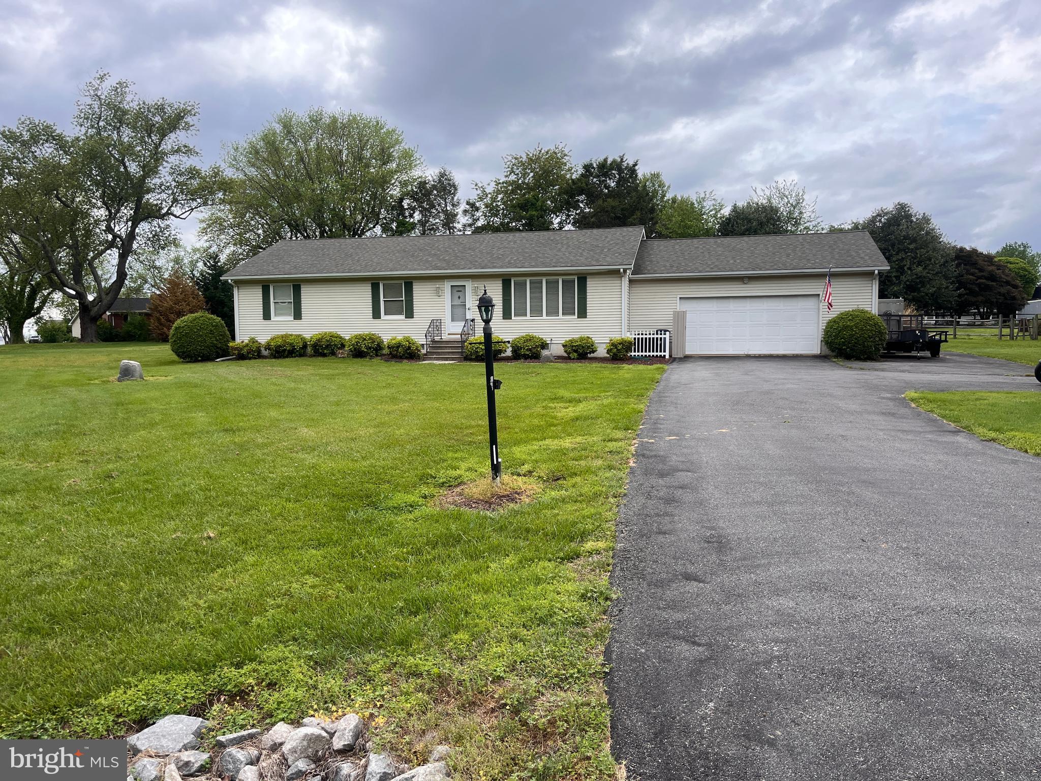 CHESAPEAKE ESTATES - Residential Lease