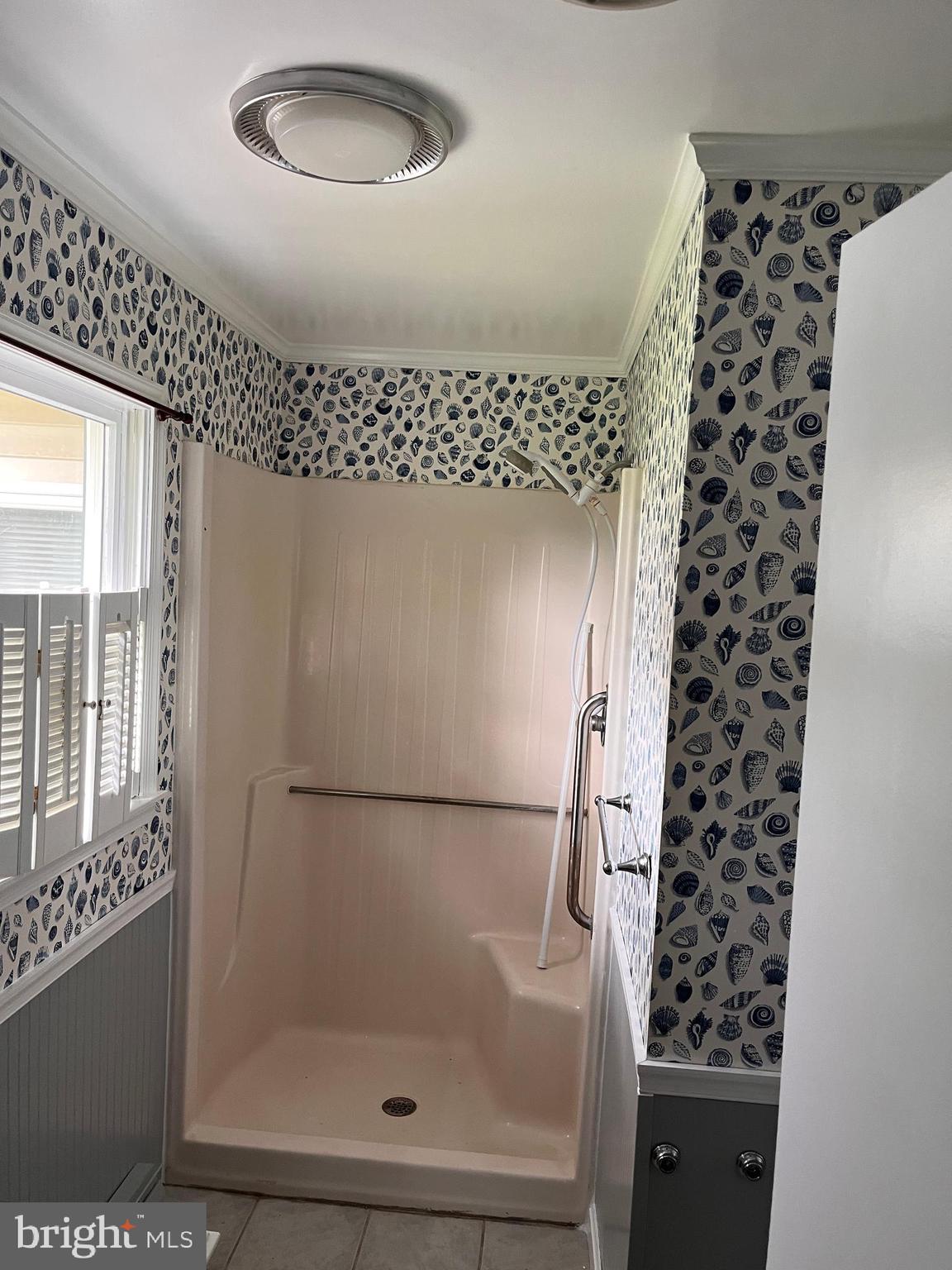 CHESAPEAKE ESTATES - Residential Lease