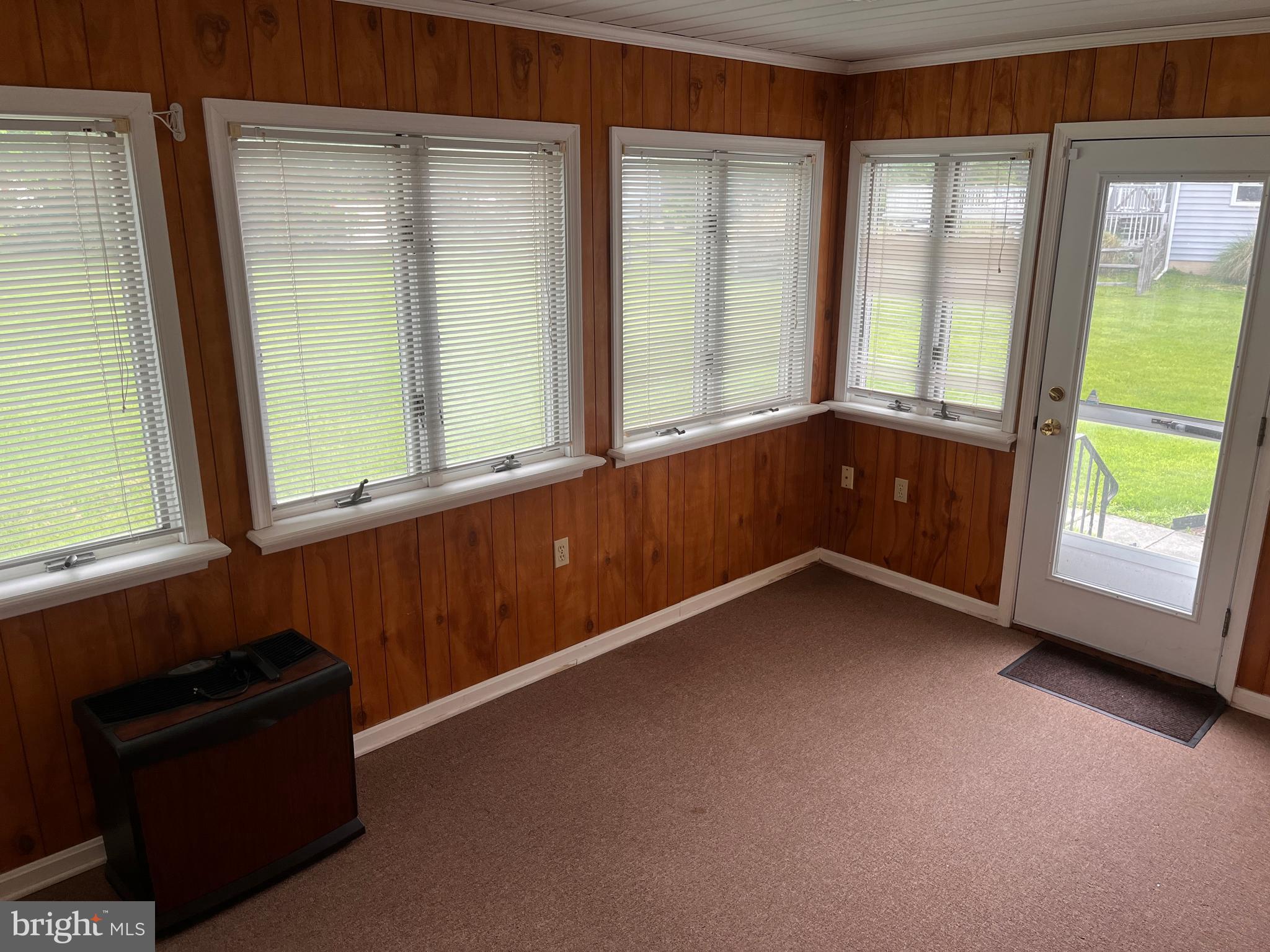 CHESAPEAKE ESTATES - Residential Lease