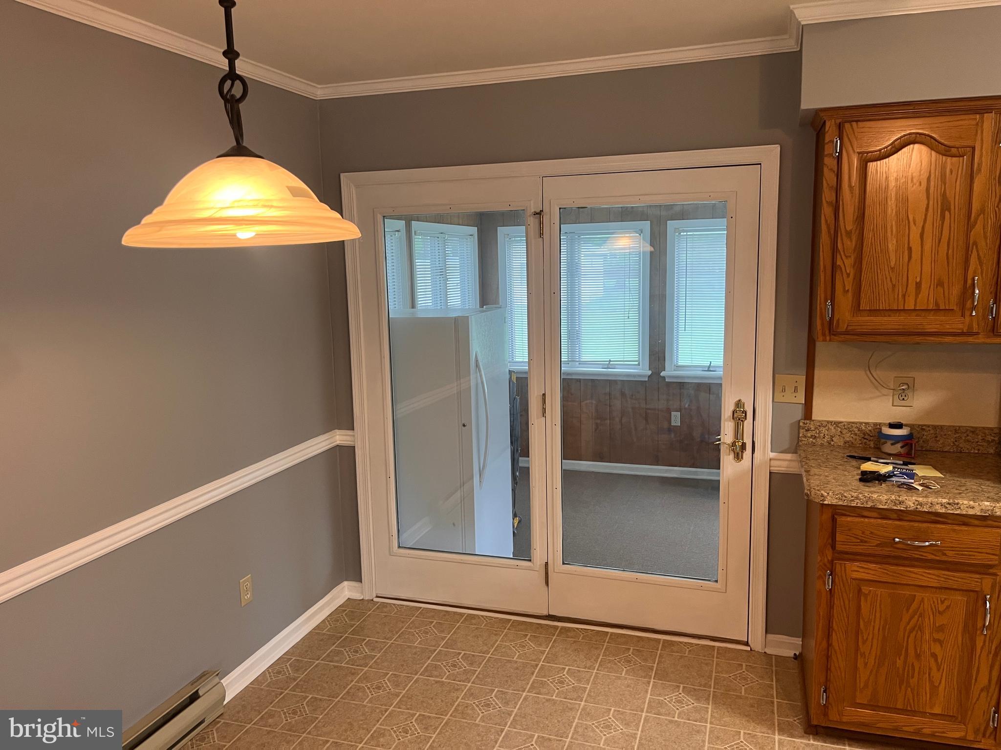 CHESAPEAKE ESTATES - Residential Lease