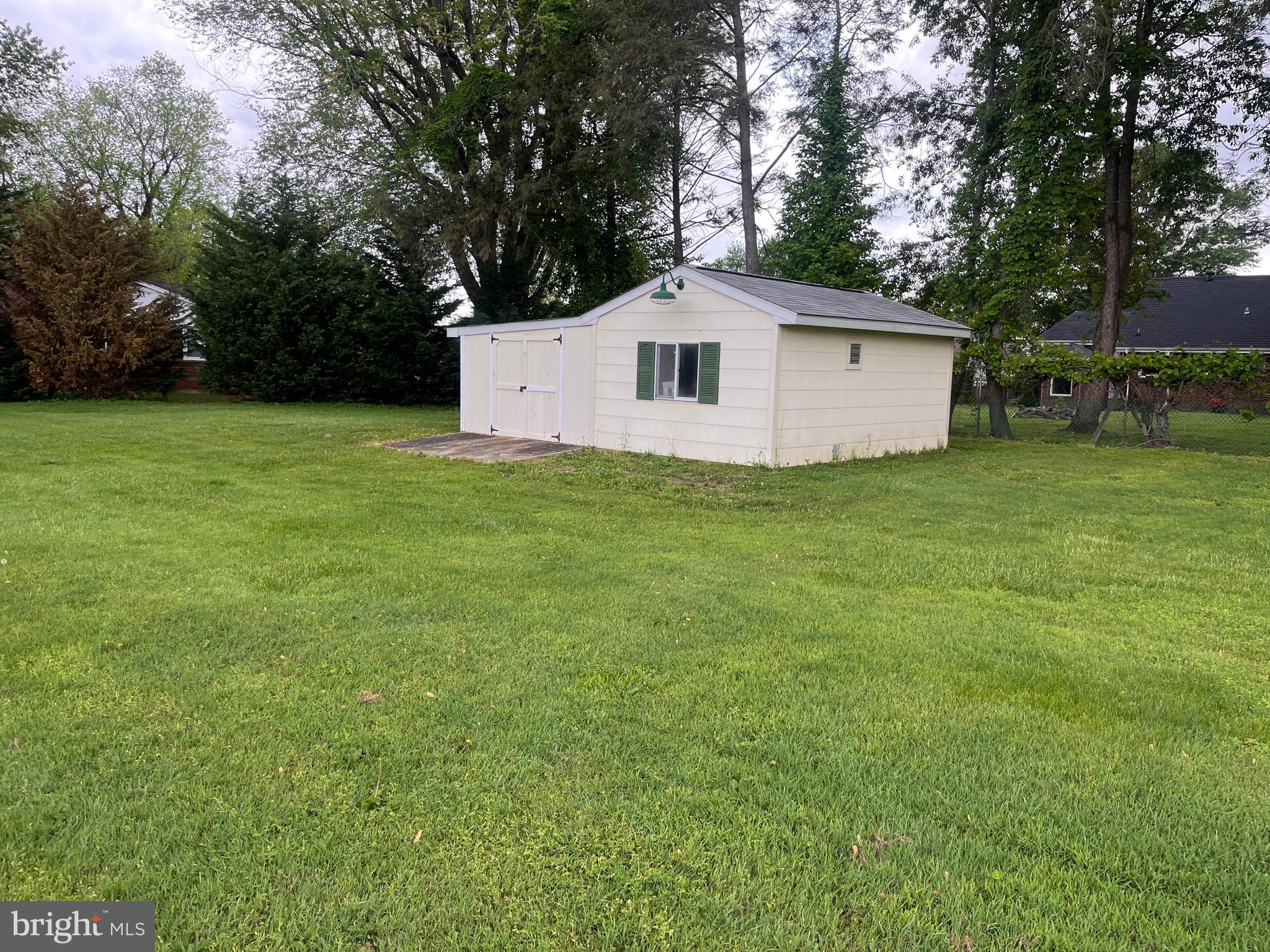 CHESAPEAKE ESTATES - Residential Lease