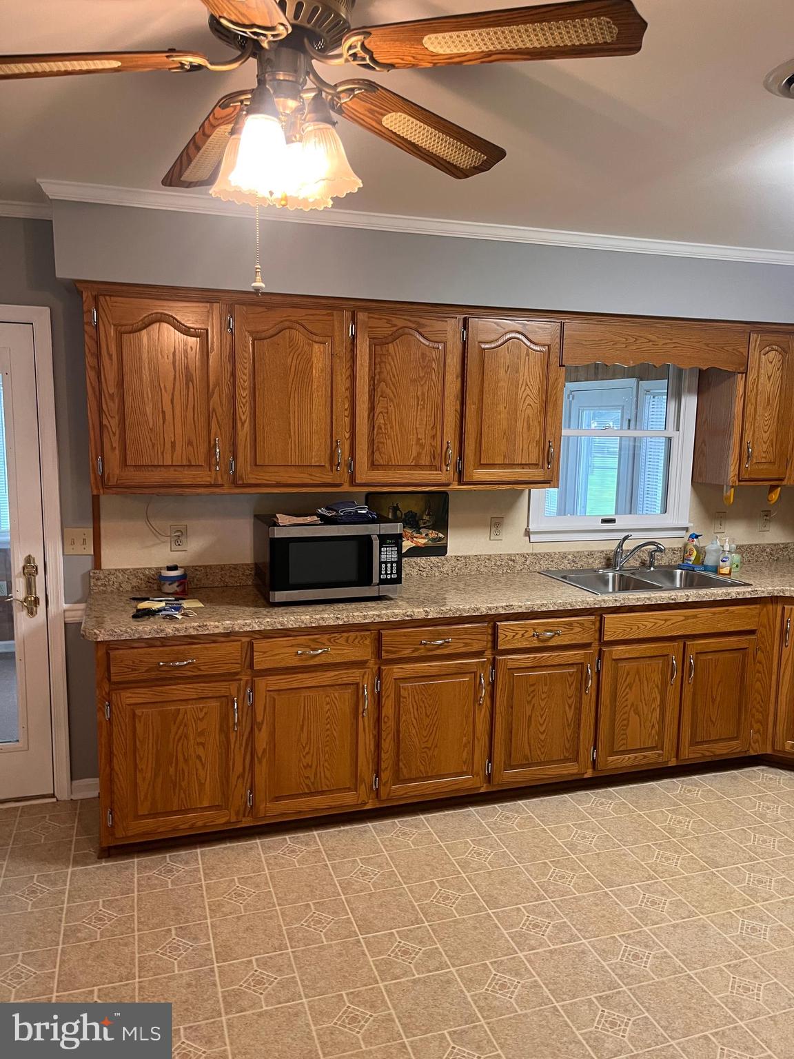 CHESAPEAKE ESTATES - Residential Lease