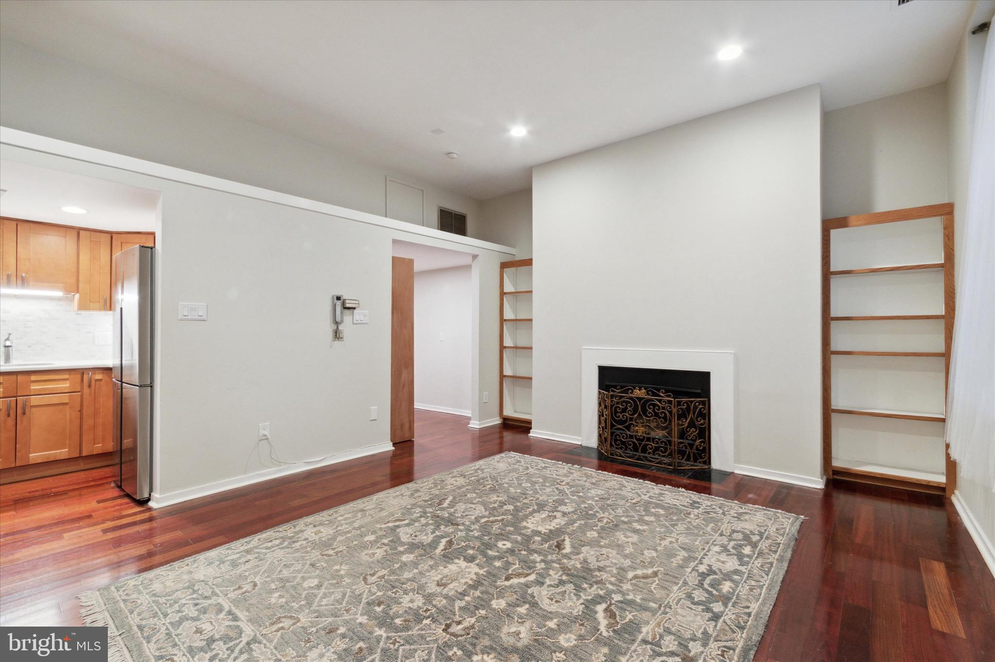 OLD CITY - Residential