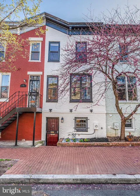 1702 Seaton Street NW, Washington, DC 20009 - MLS#: DCDC2193482