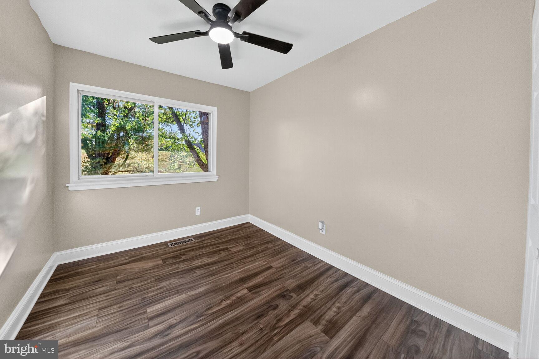 CLUB HILL - Residential