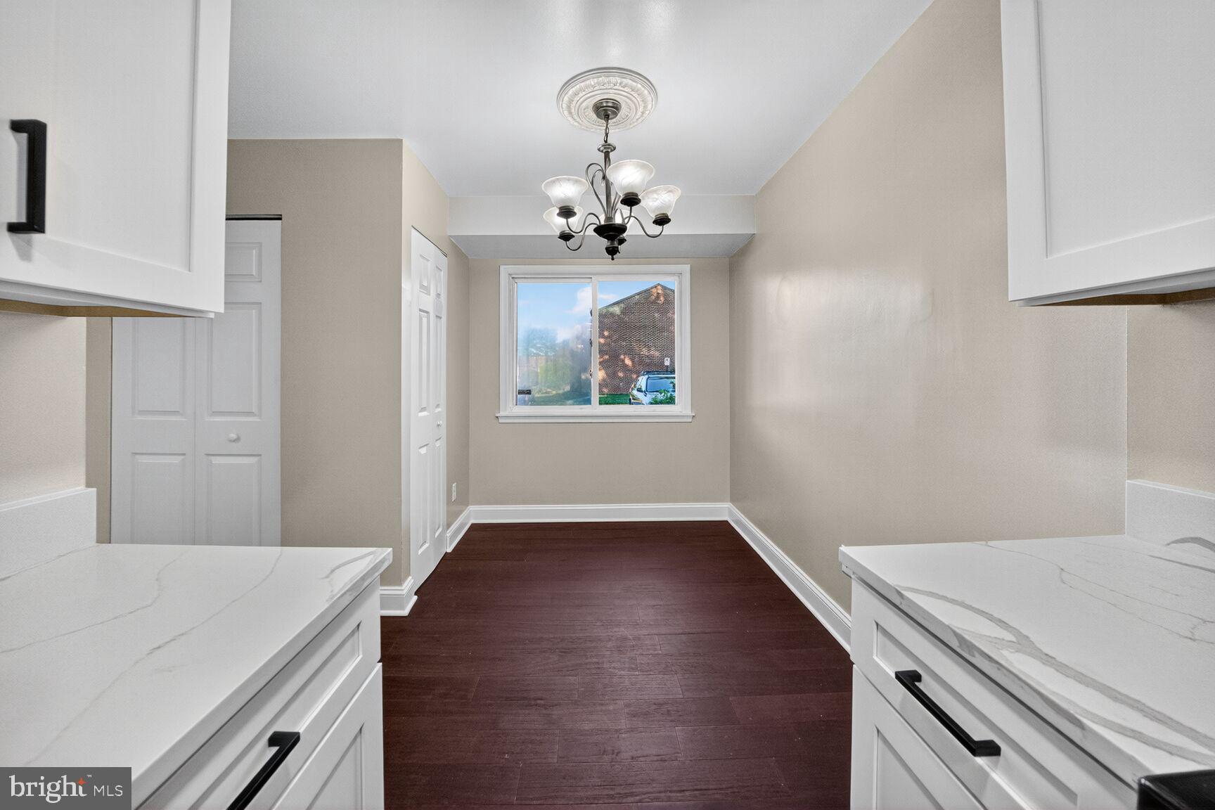 CLUB HILL - Residential