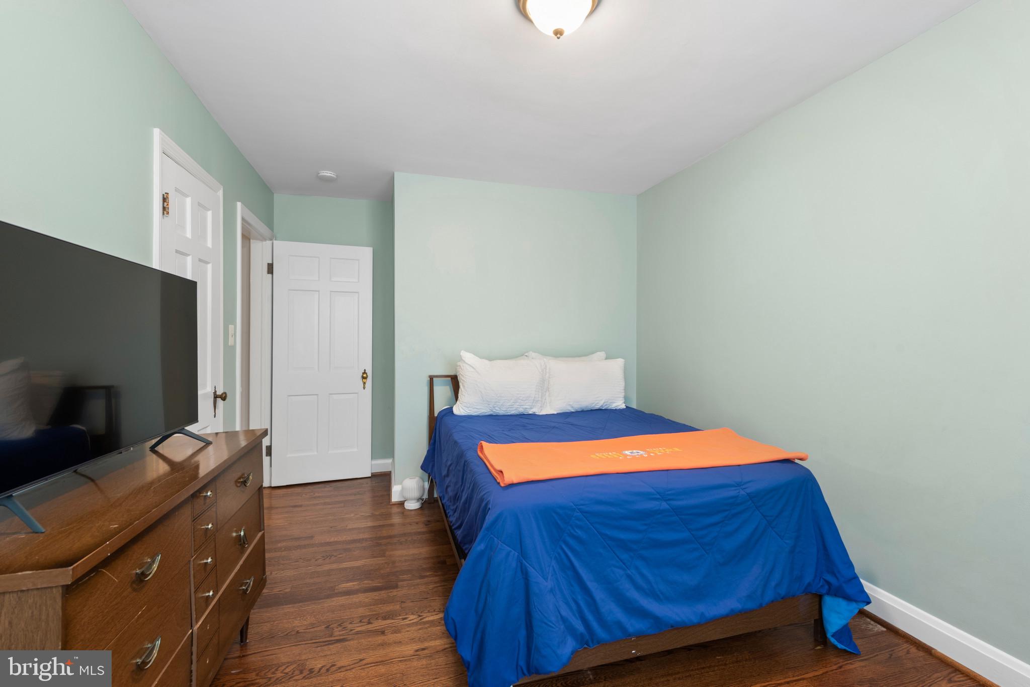 ACADEMY HEIGHTS - Residential Lease