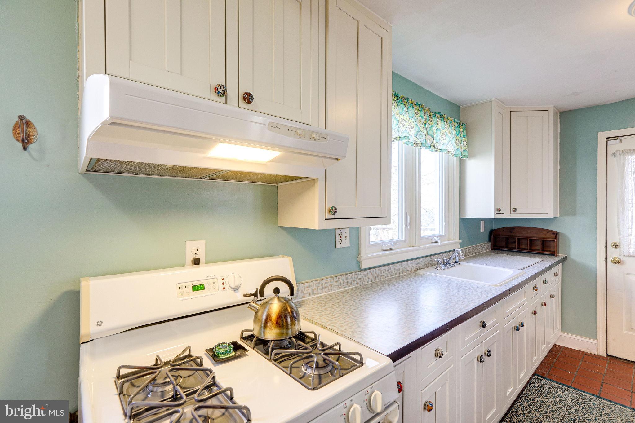 HARICLIF - Residential Lease