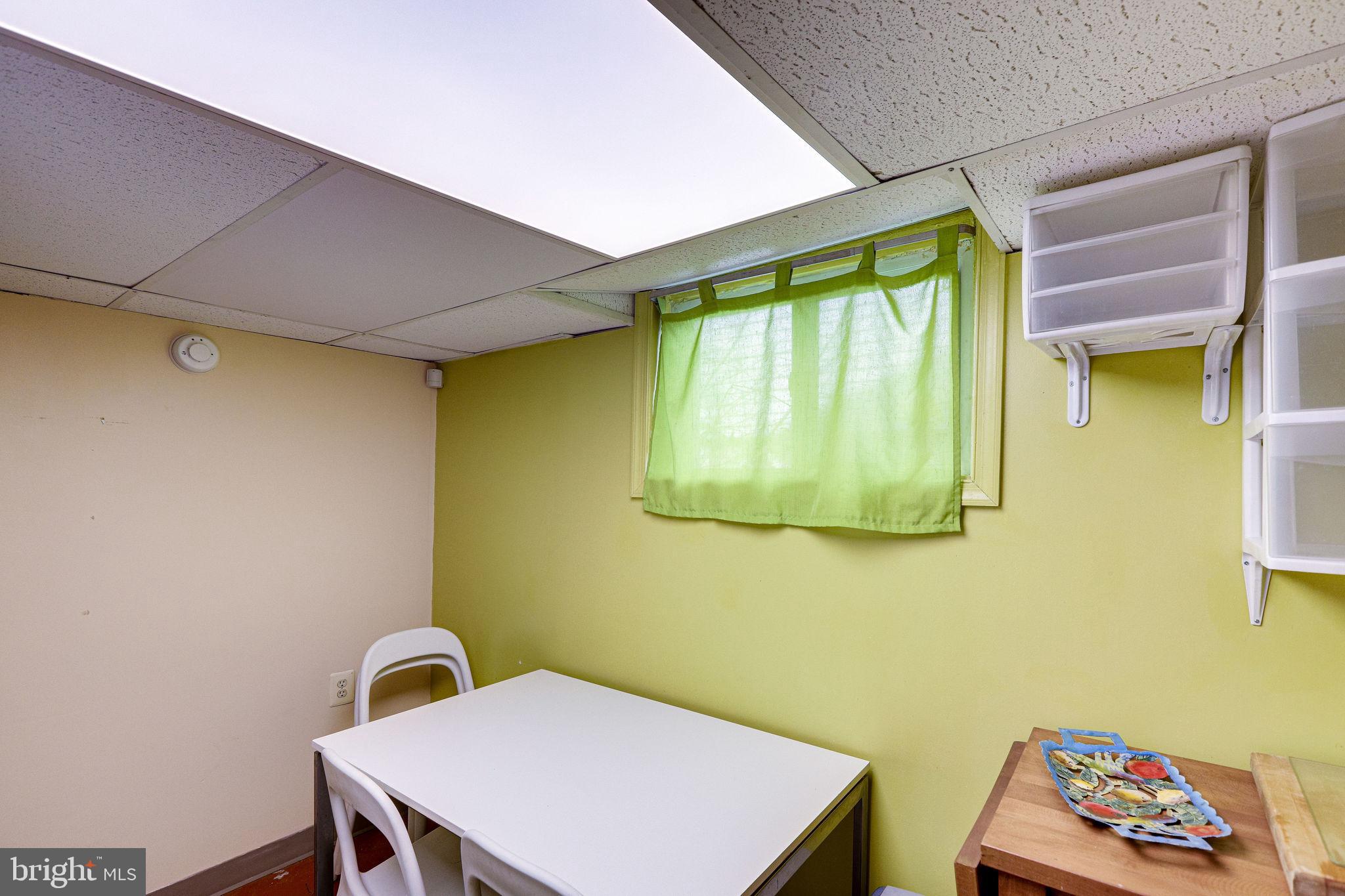 HARICLIF - Residential Lease