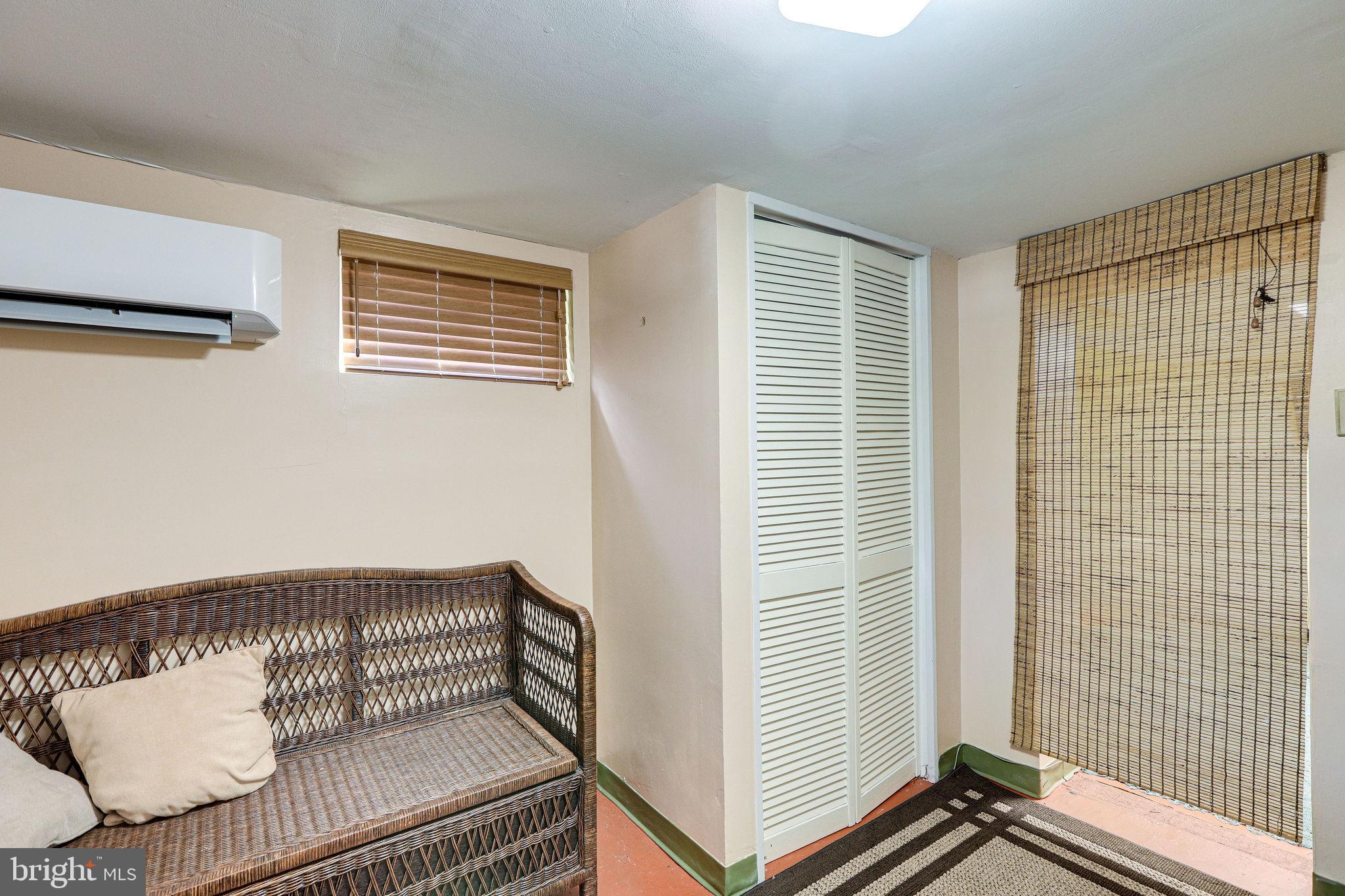 HARICLIF - Residential Lease