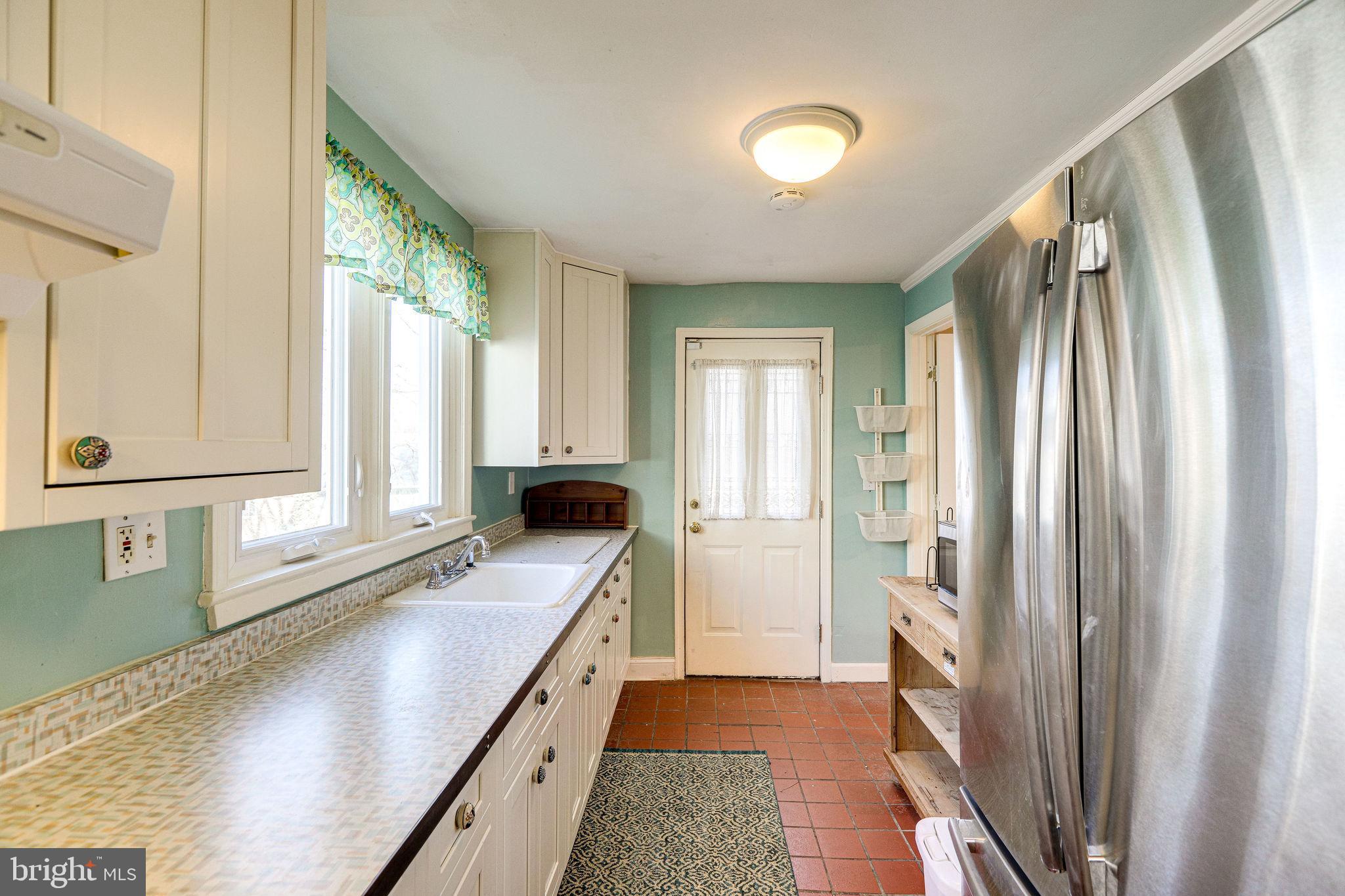 HARICLIF - Residential Lease