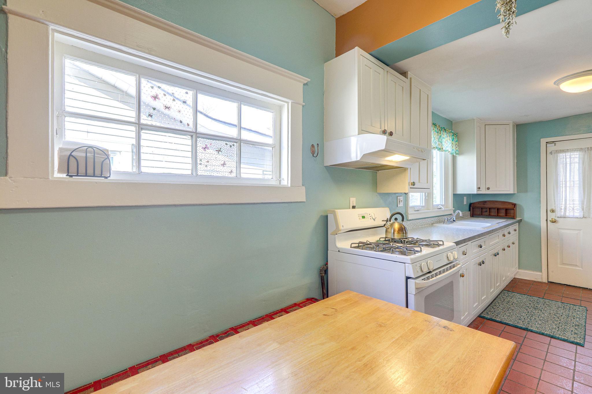 HARICLIF - Residential Lease