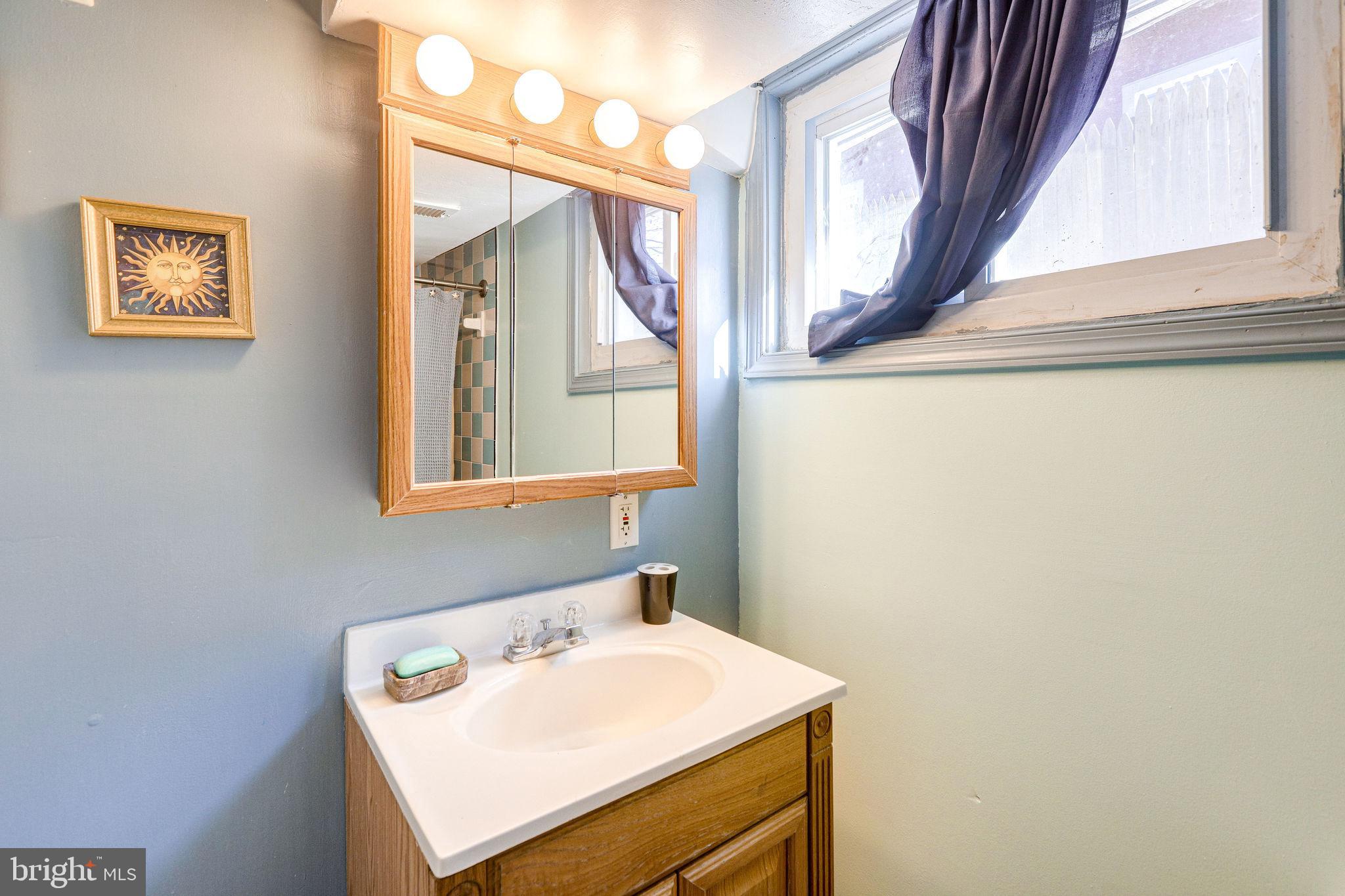 HARICLIF - Residential Lease