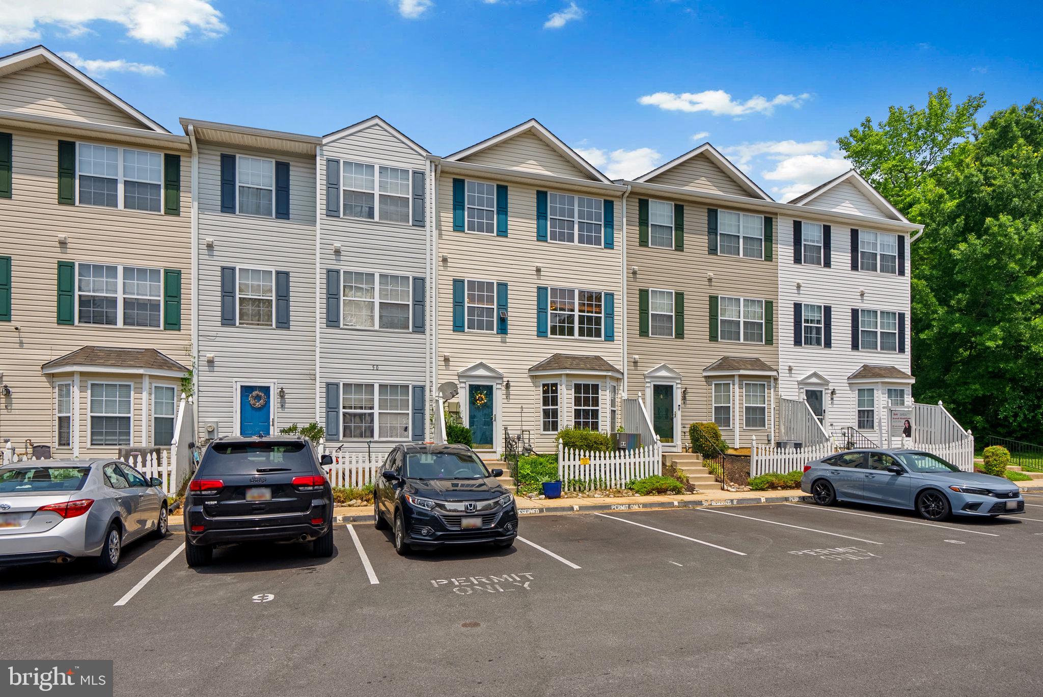 50 AMBERSTONE COURT C