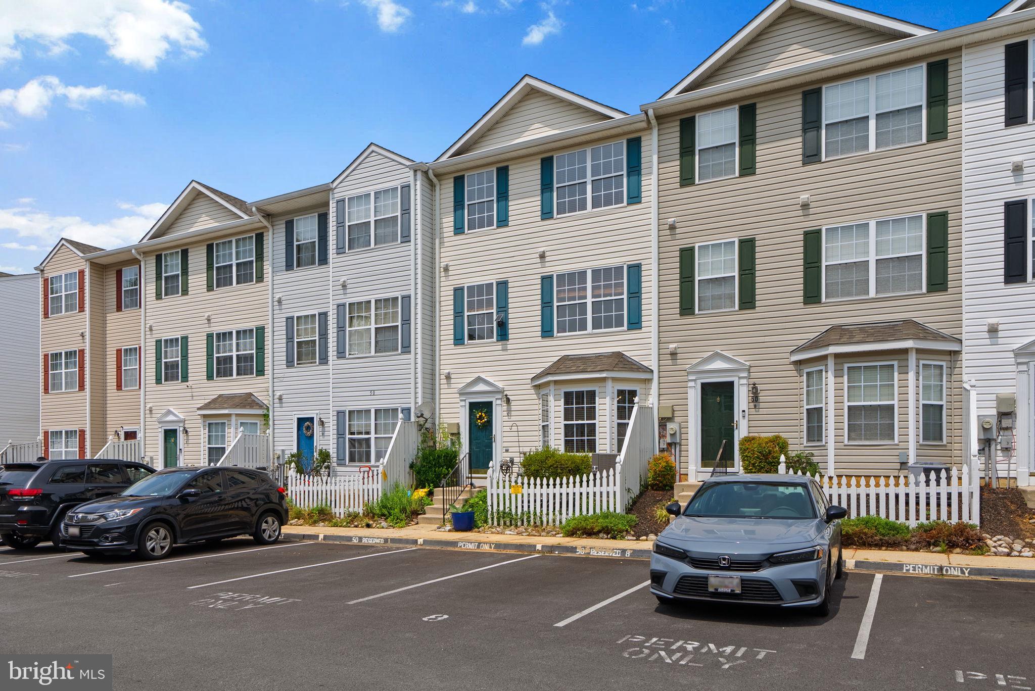 50 AMBERSTONE COURT C