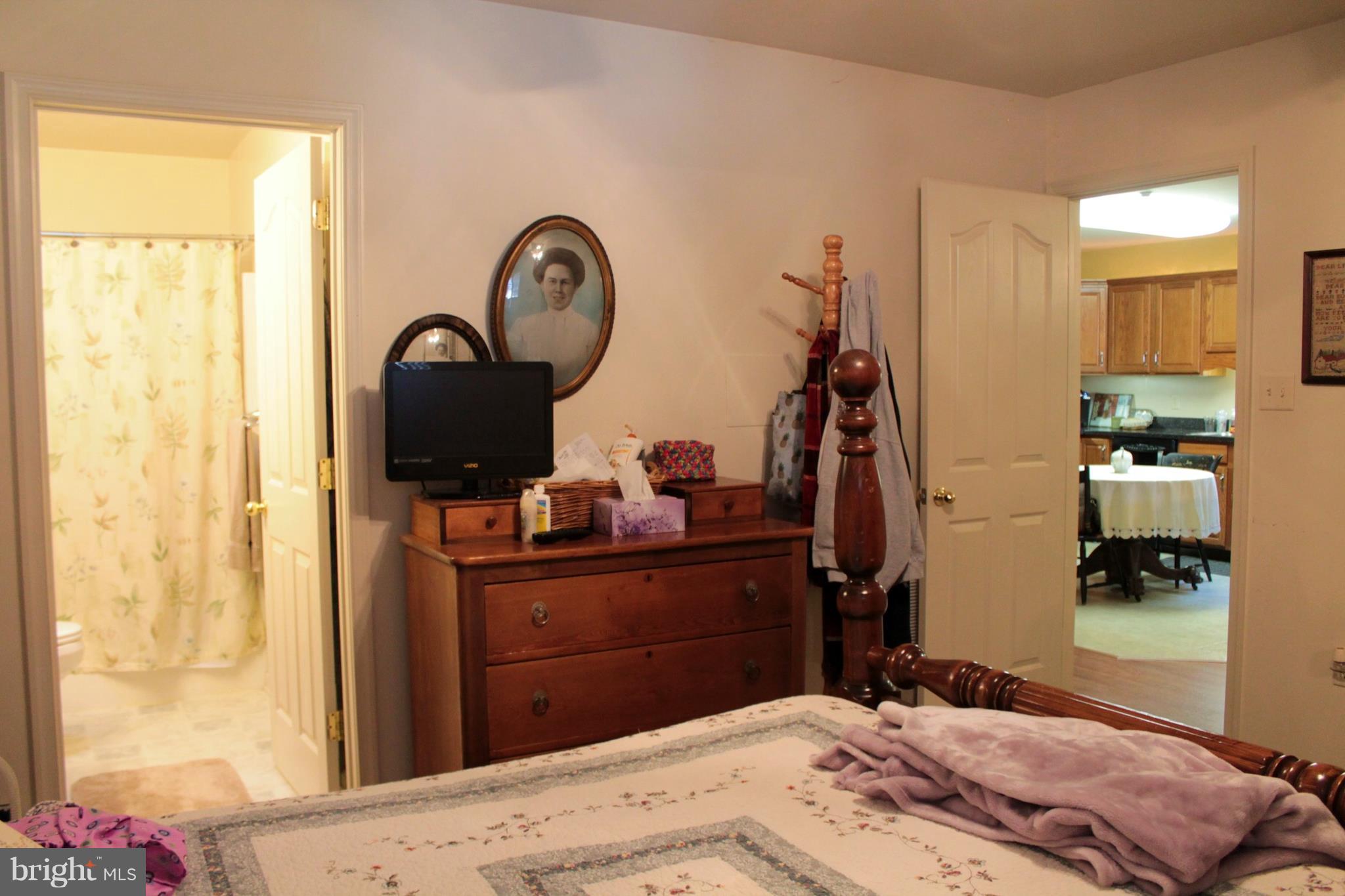 SOUTH POINTE - Residential