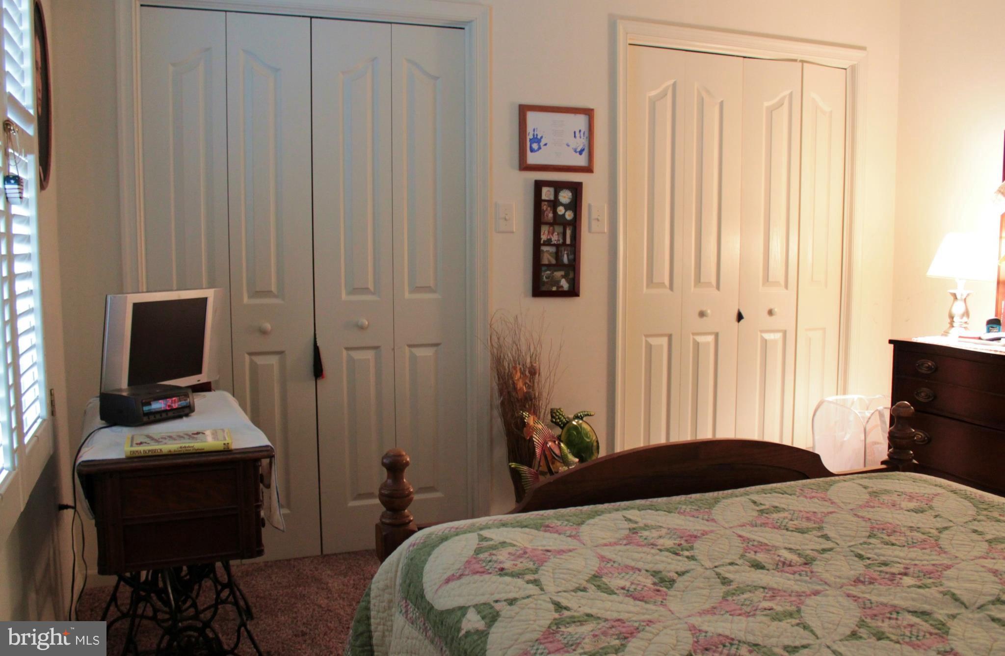 SOUTH POINTE - Residential