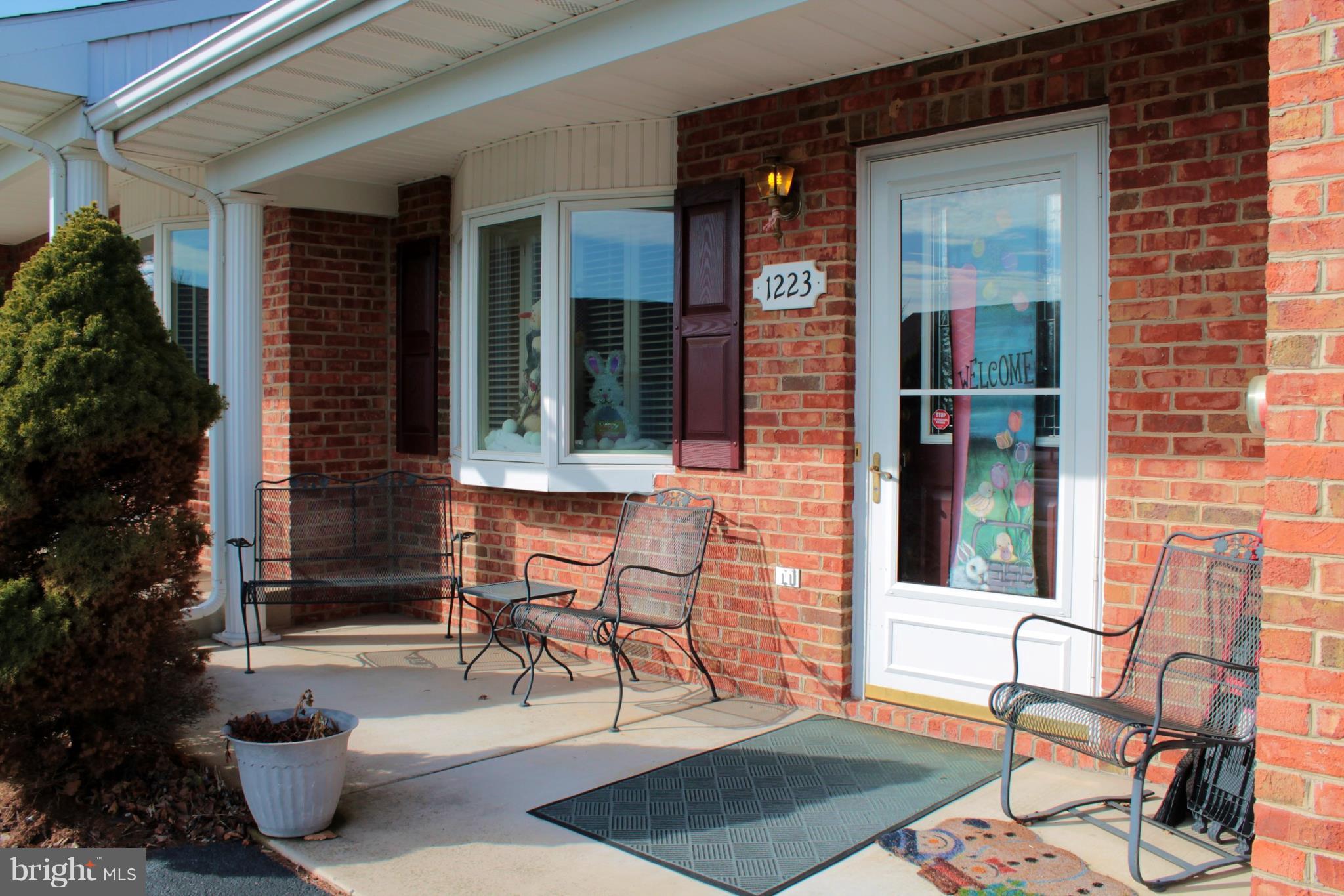 SOUTH POINTE - Residential