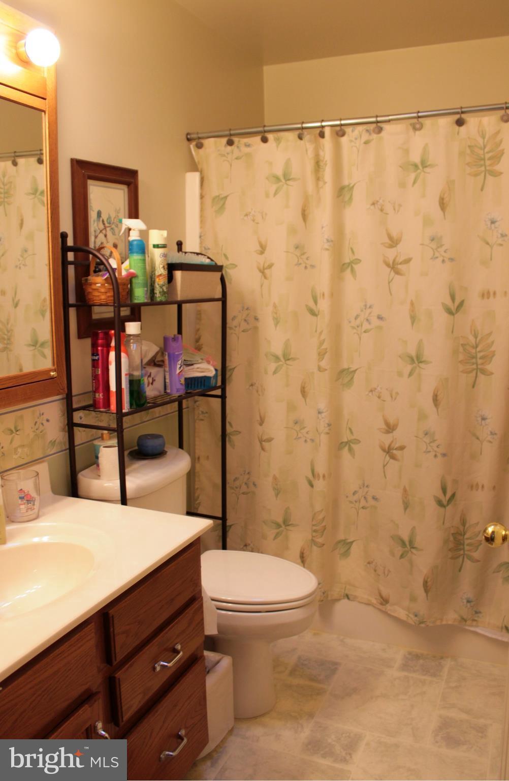 SOUTH POINTE - Residential