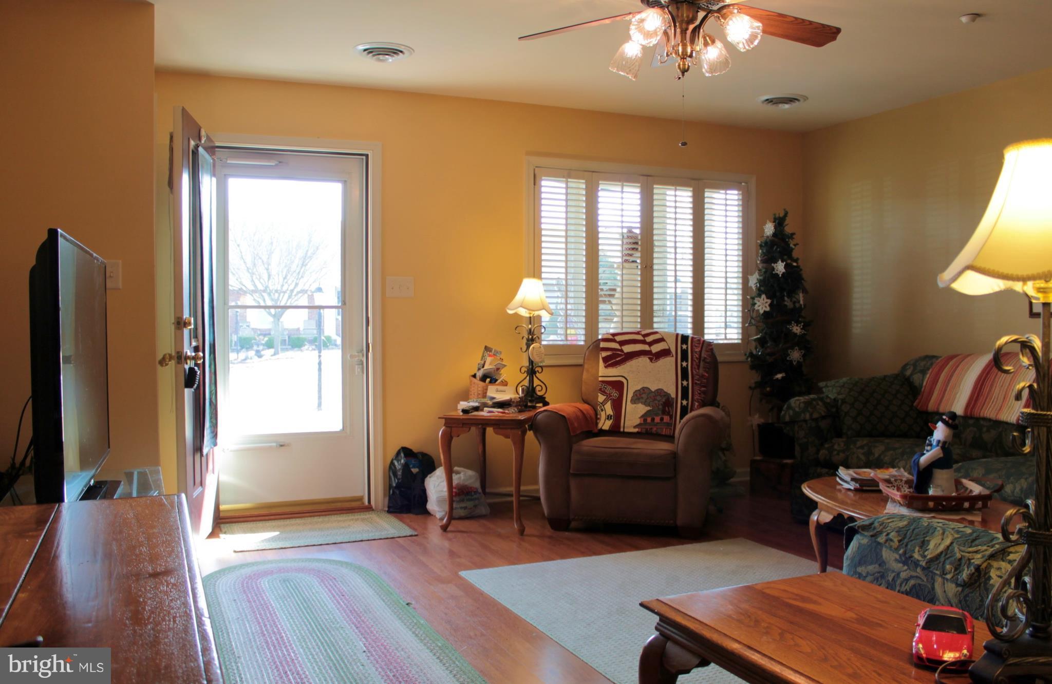 SOUTH POINTE - Residential