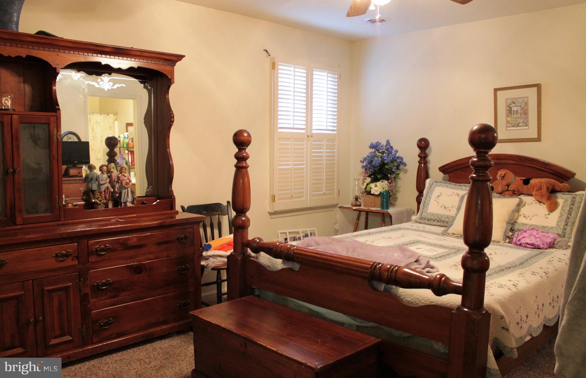 SOUTH POINTE - Residential