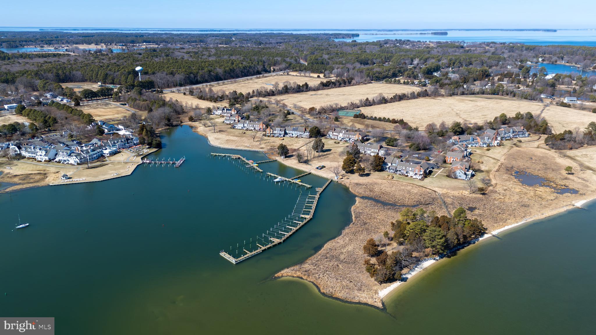 PERRY CABIN - Residential