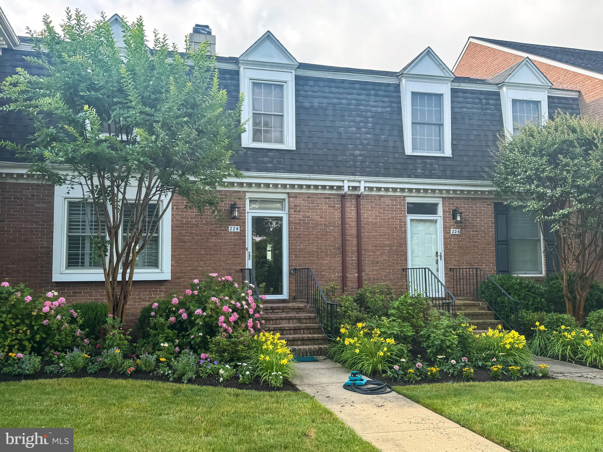 PERRY CABIN - Residential