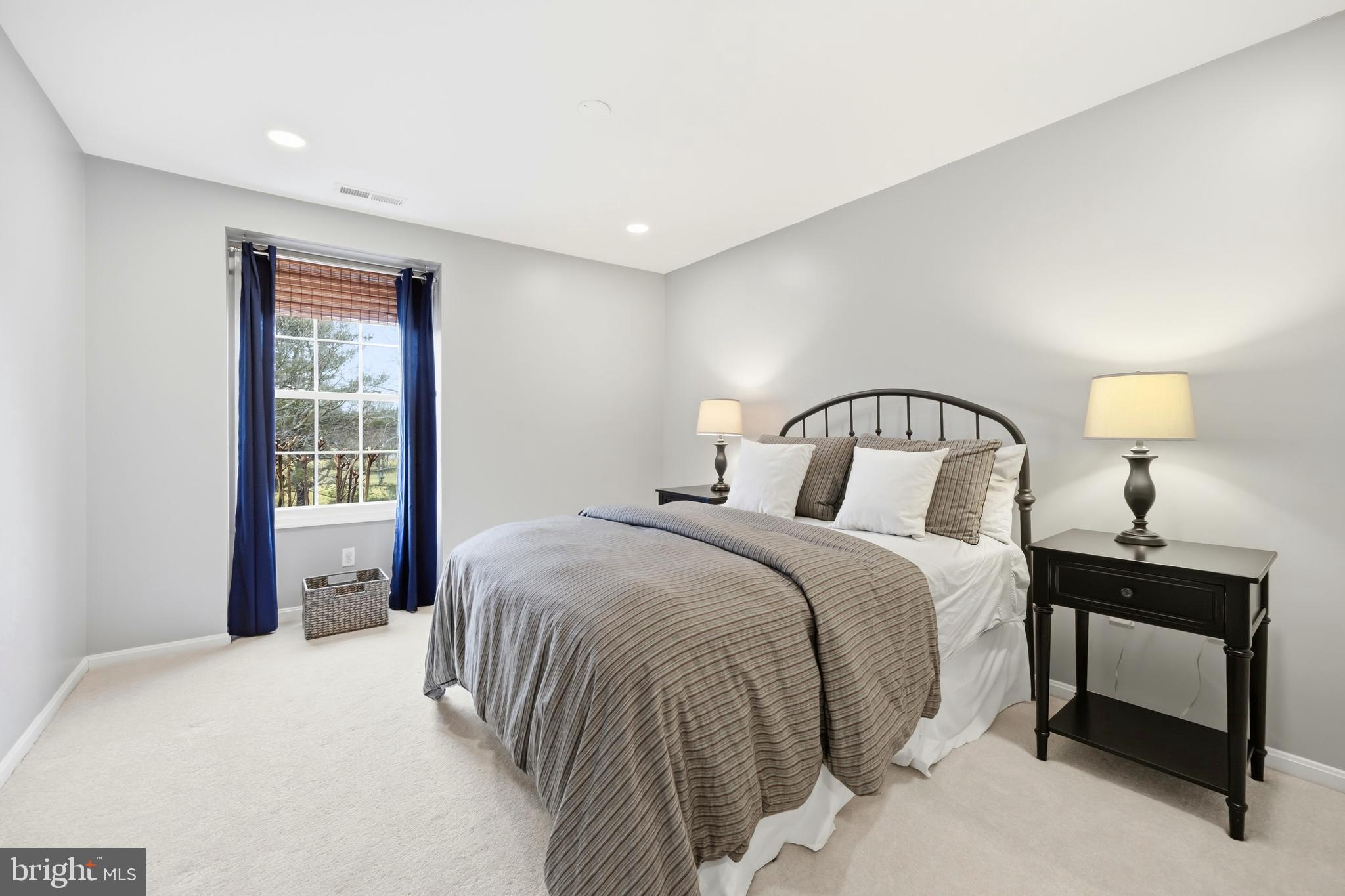 PERRY CABIN - Residential