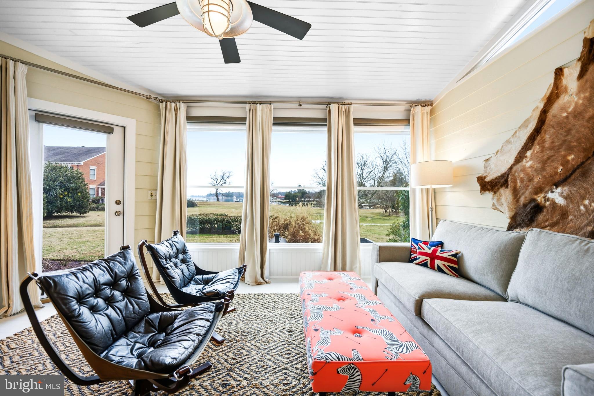 PERRY CABIN - Residential