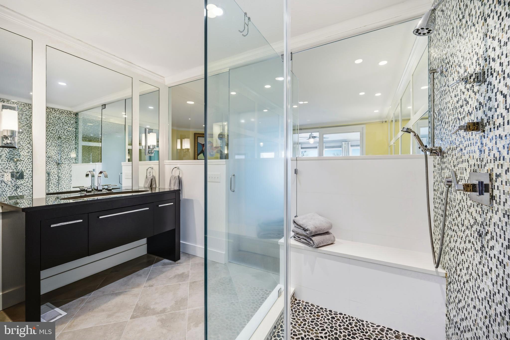 PERRY CABIN - Residential