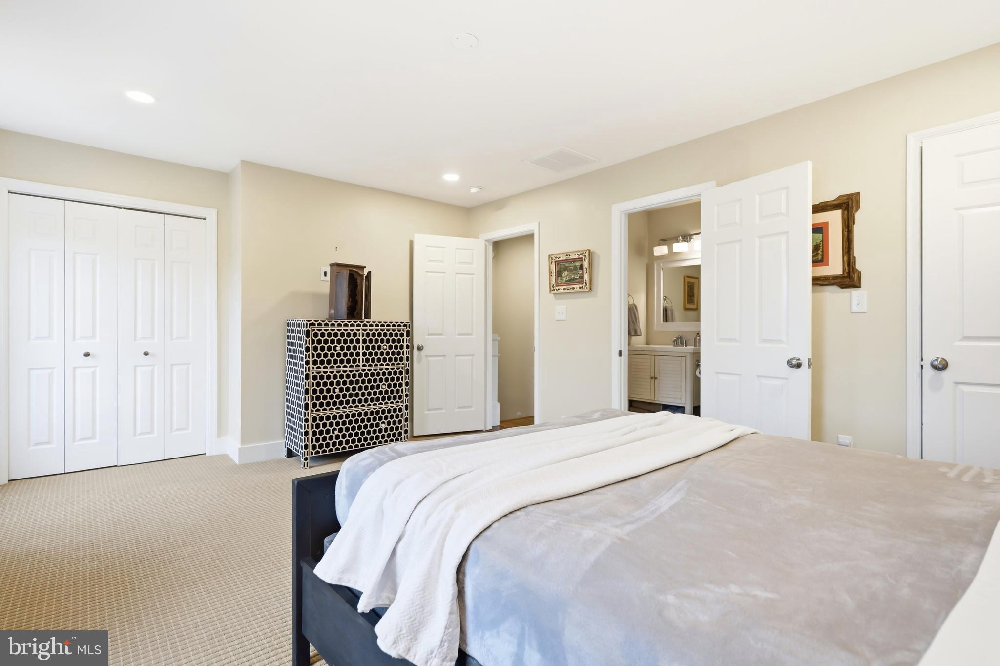 PERRY CABIN - Residential