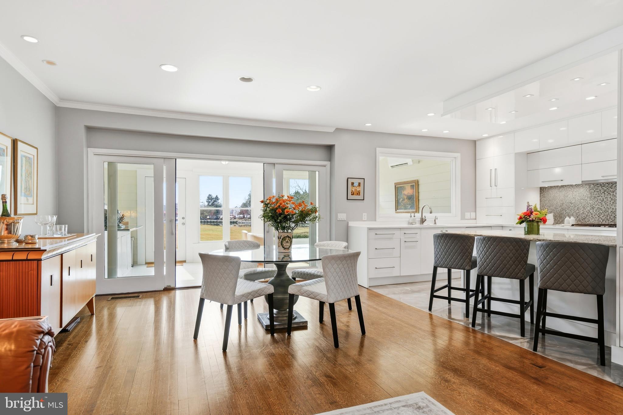 PERRY CABIN - Residential