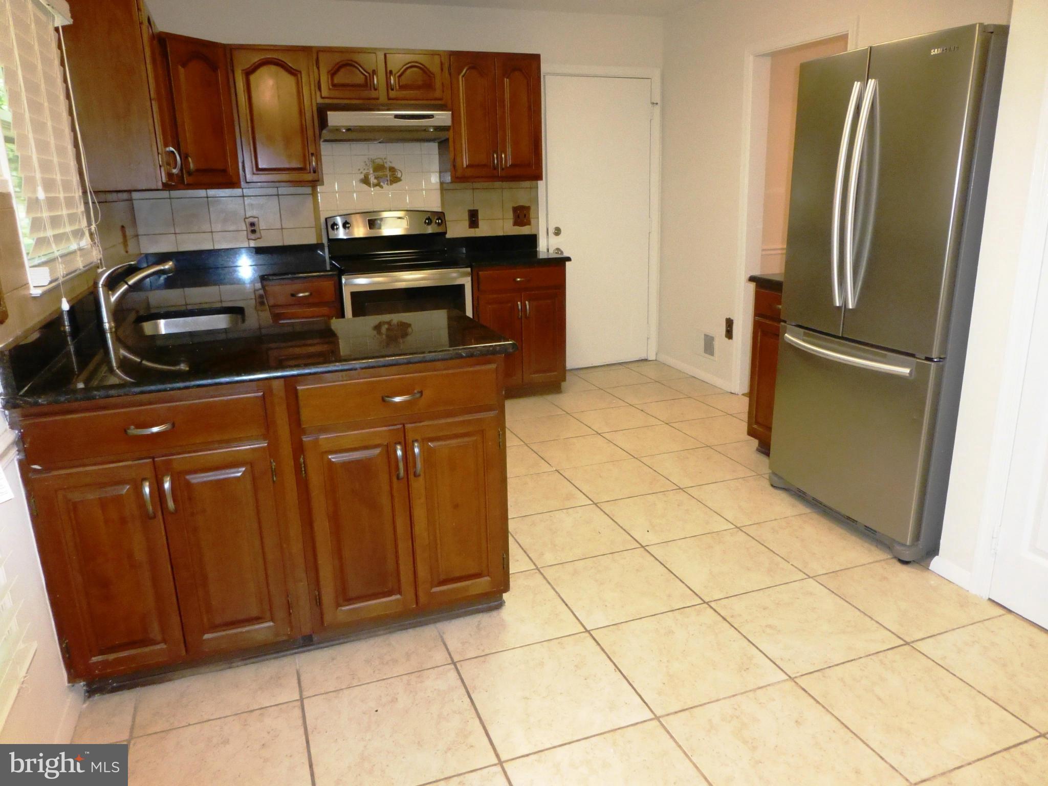 LAKE RIDGE - Residential