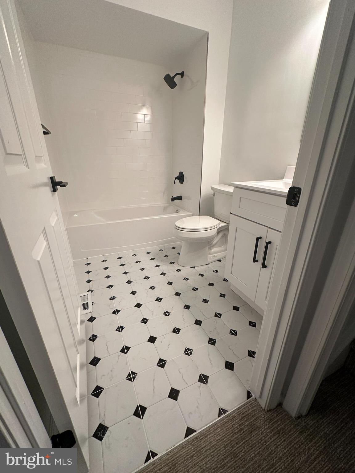 WEATHERSTONE - Residential