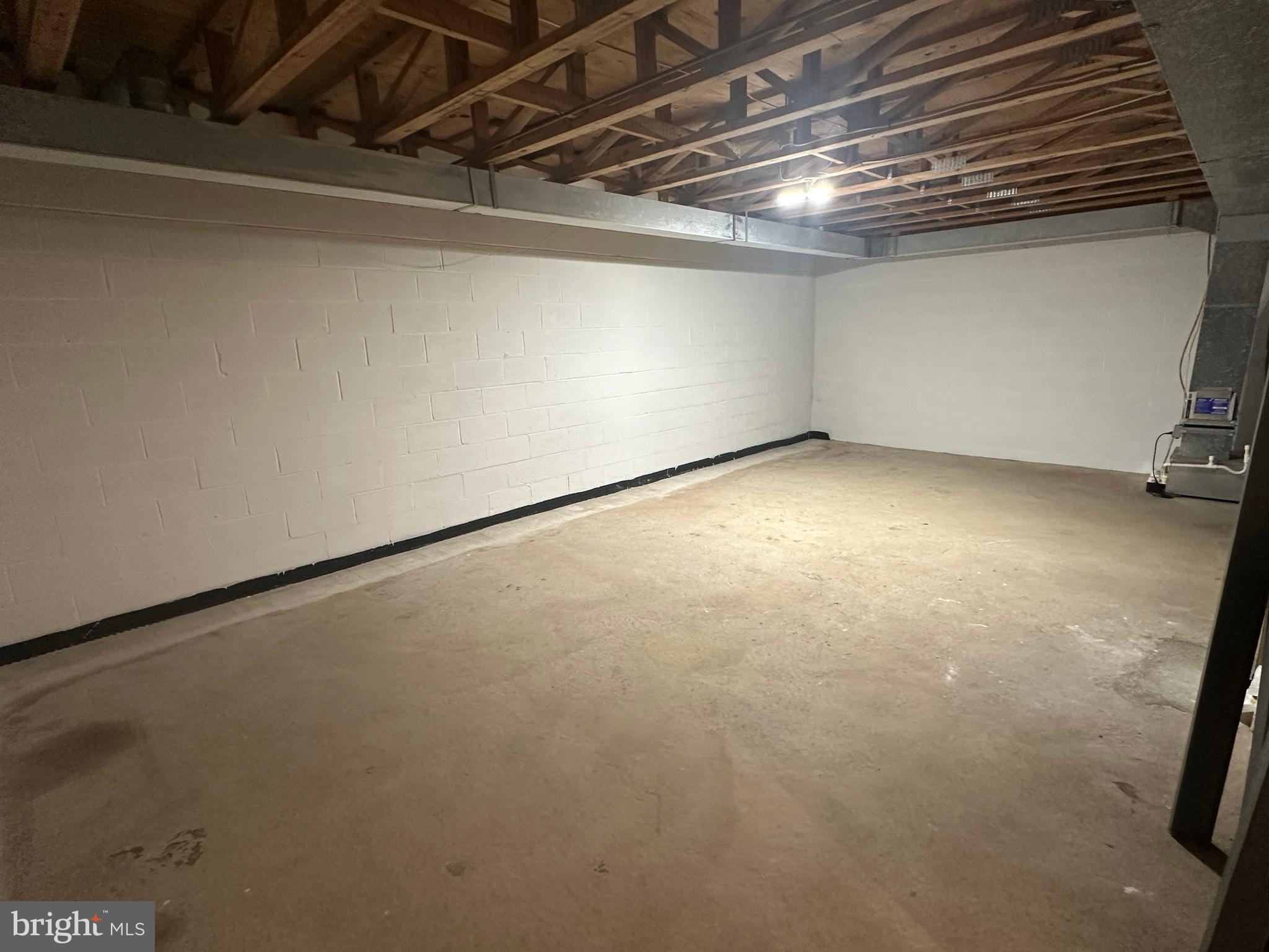 WEATHERSTONE - Residential