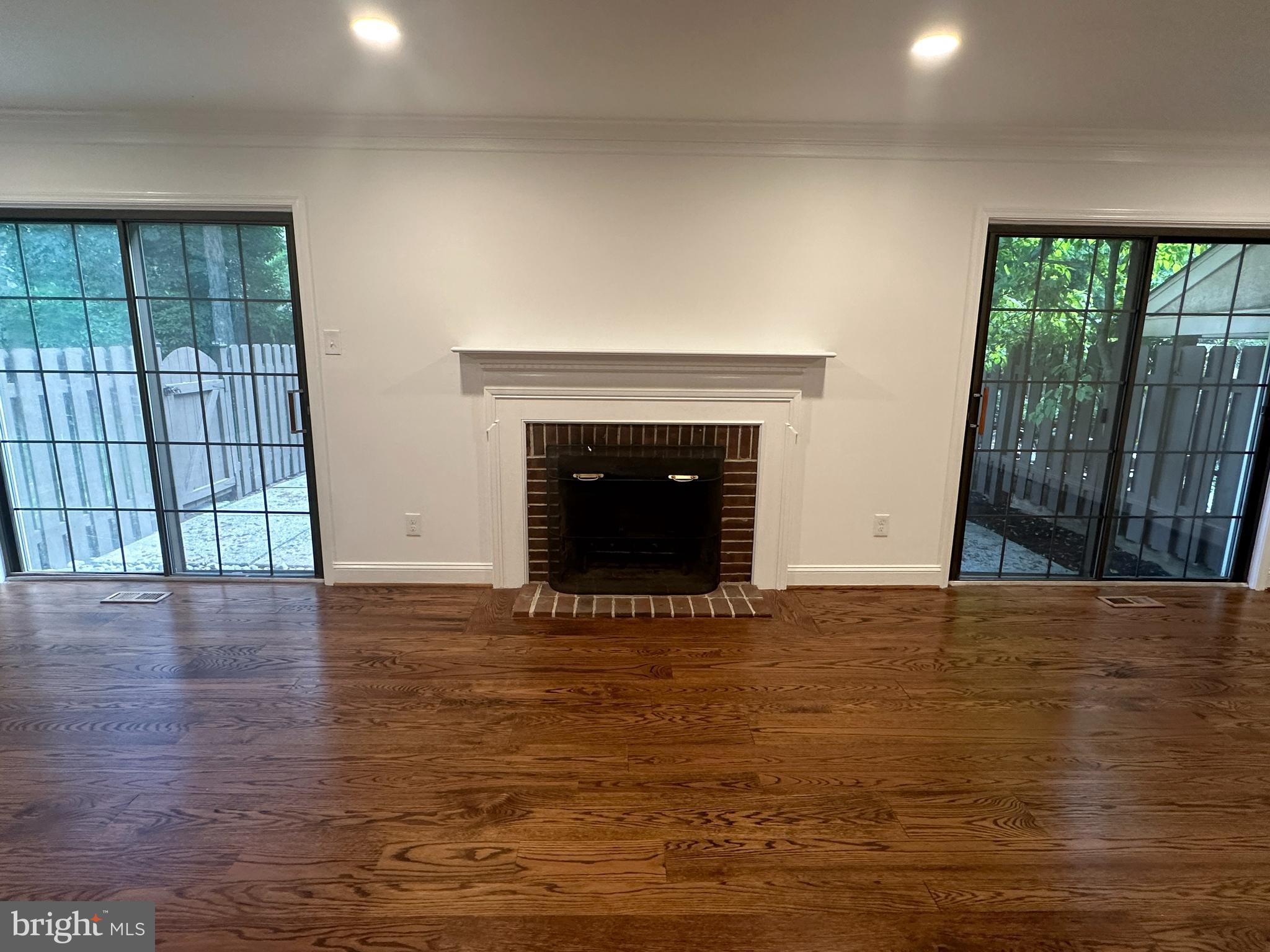 WEATHERSTONE - Residential