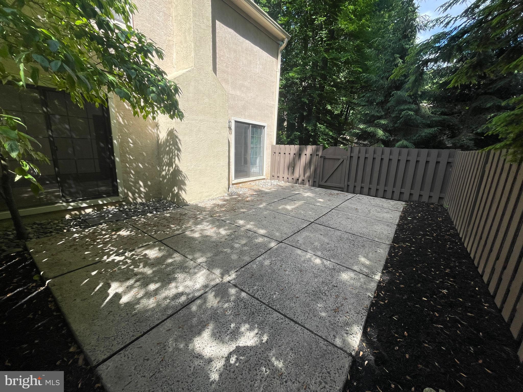 WEATHERSTONE - Residential