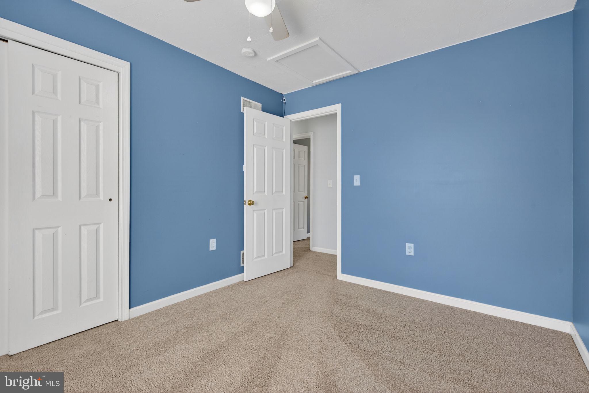 LAKE MEADE - Residential