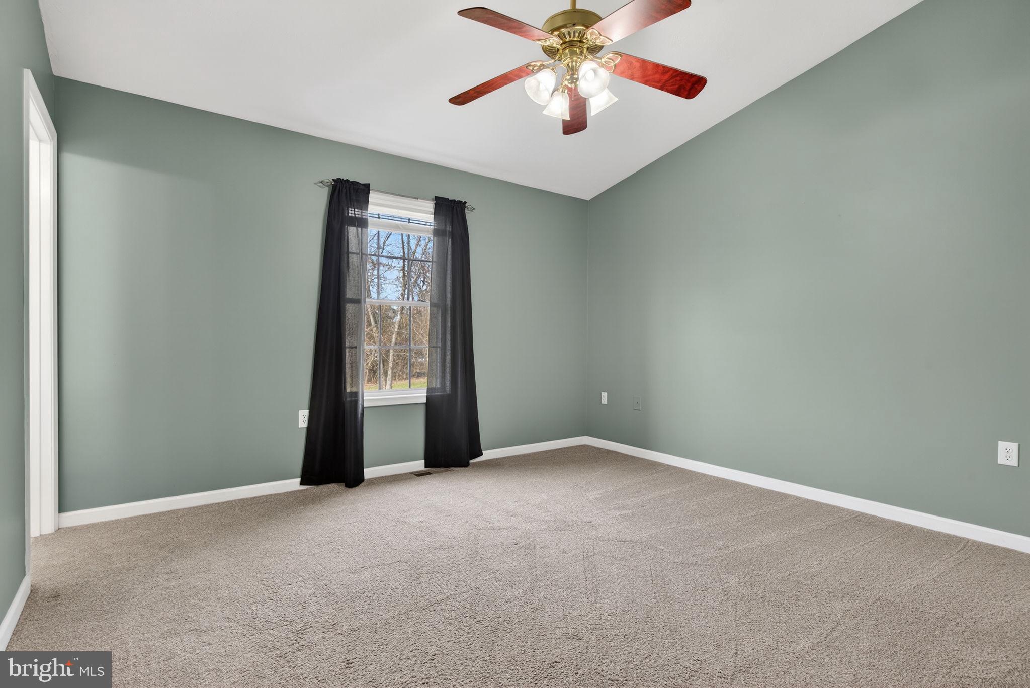 LAKE MEADE - Residential