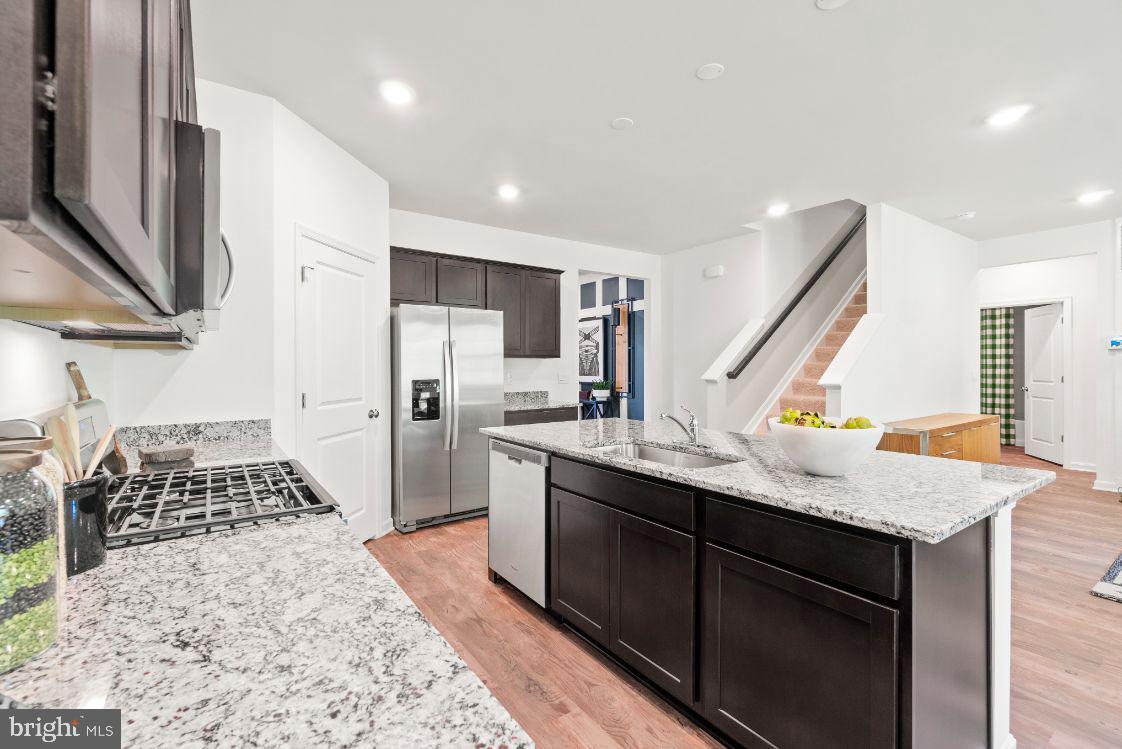 VALLEY VIEW - Residential