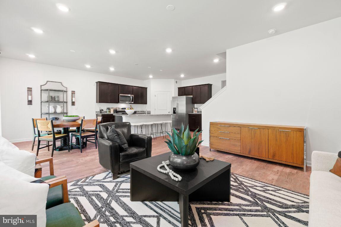 VALLEY VIEW - Residential