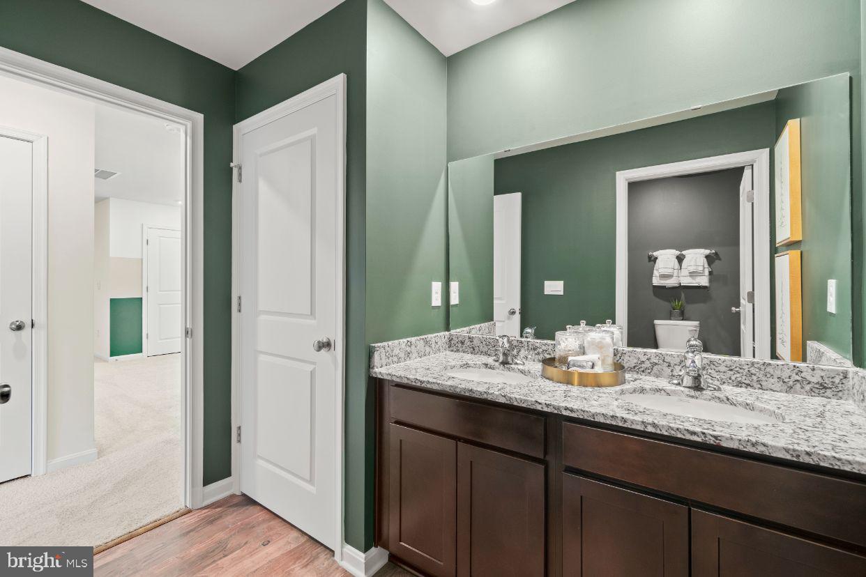 VALLEY VIEW - Residential