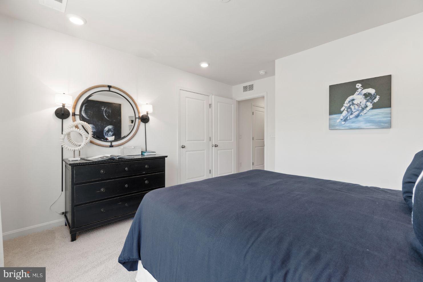 VALLEY VIEW - Residential